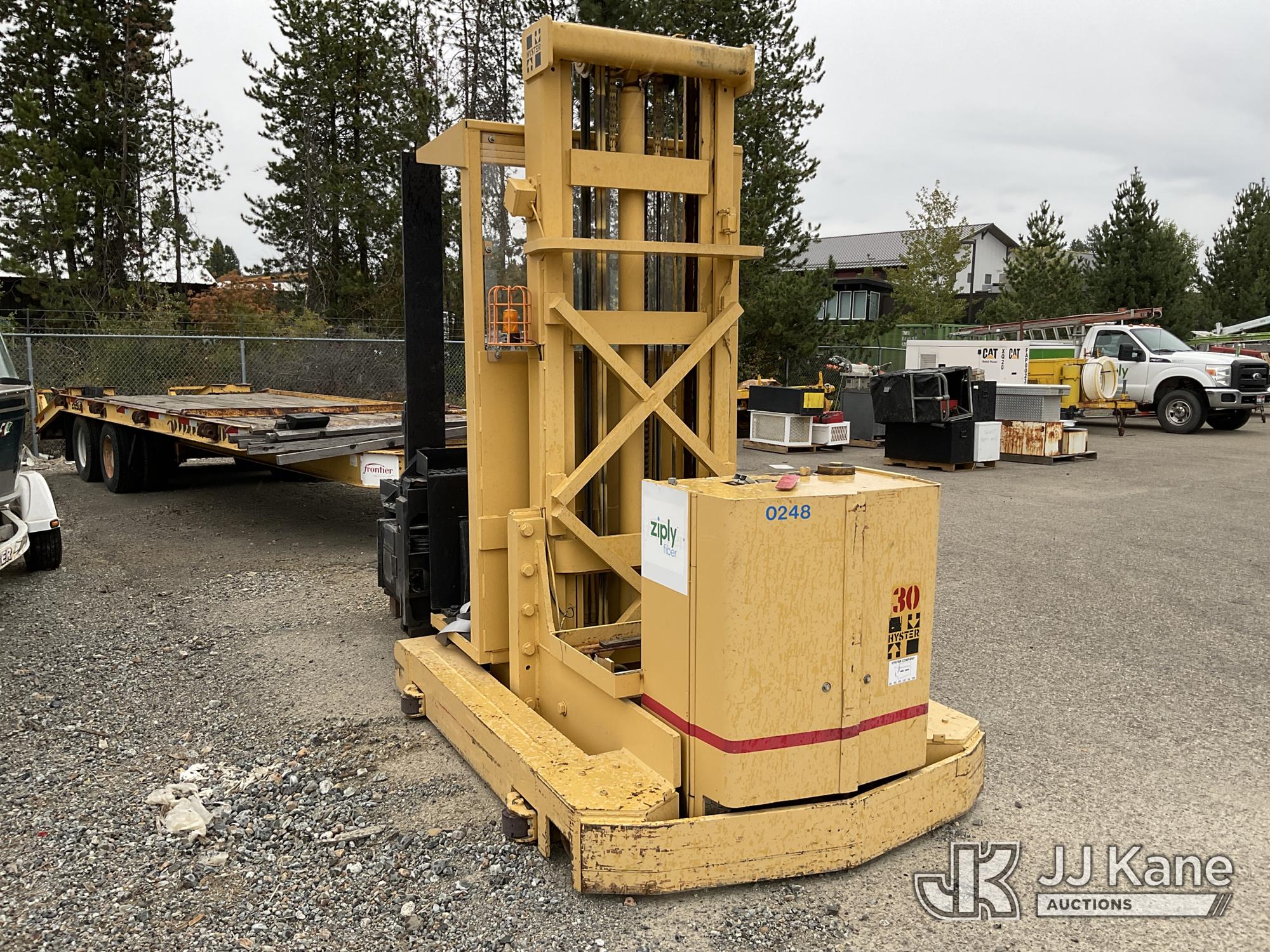 1991 Hyster R30CH RACK LOADER II