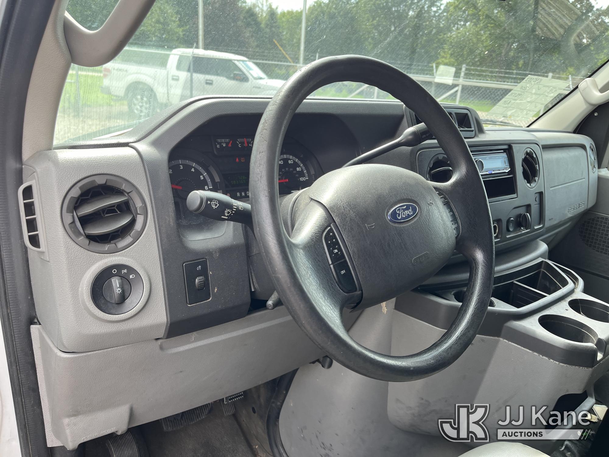 2011 Ford E250