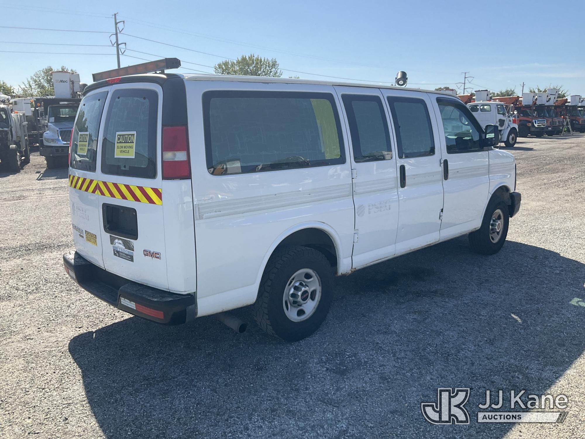 2013 GMC SAVANA