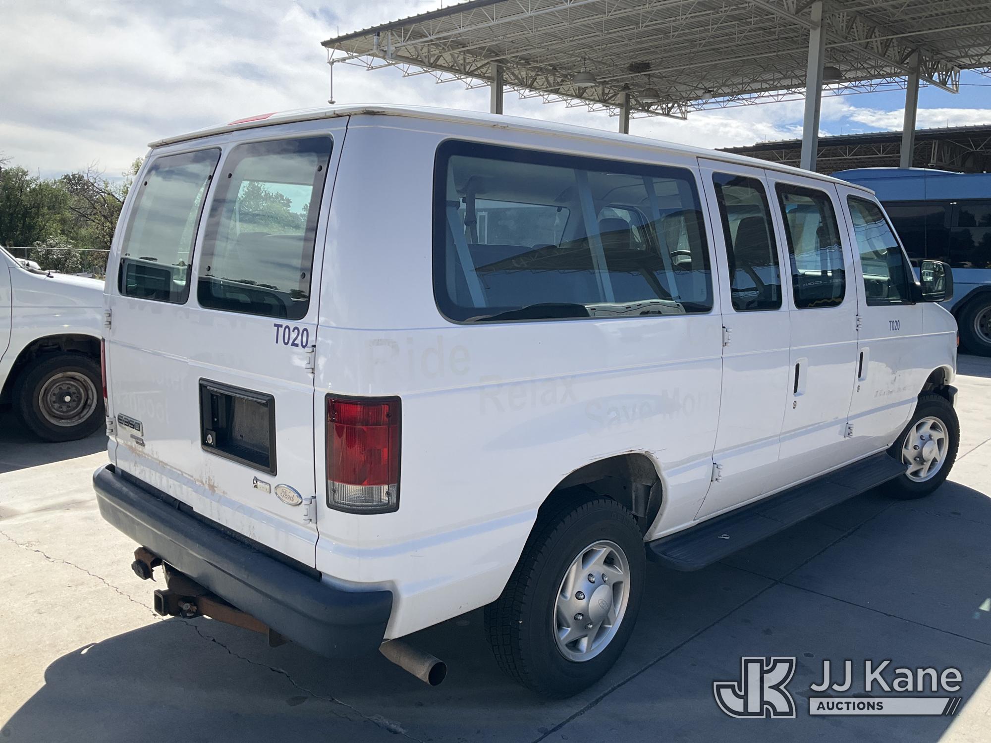 2012 Ford E350