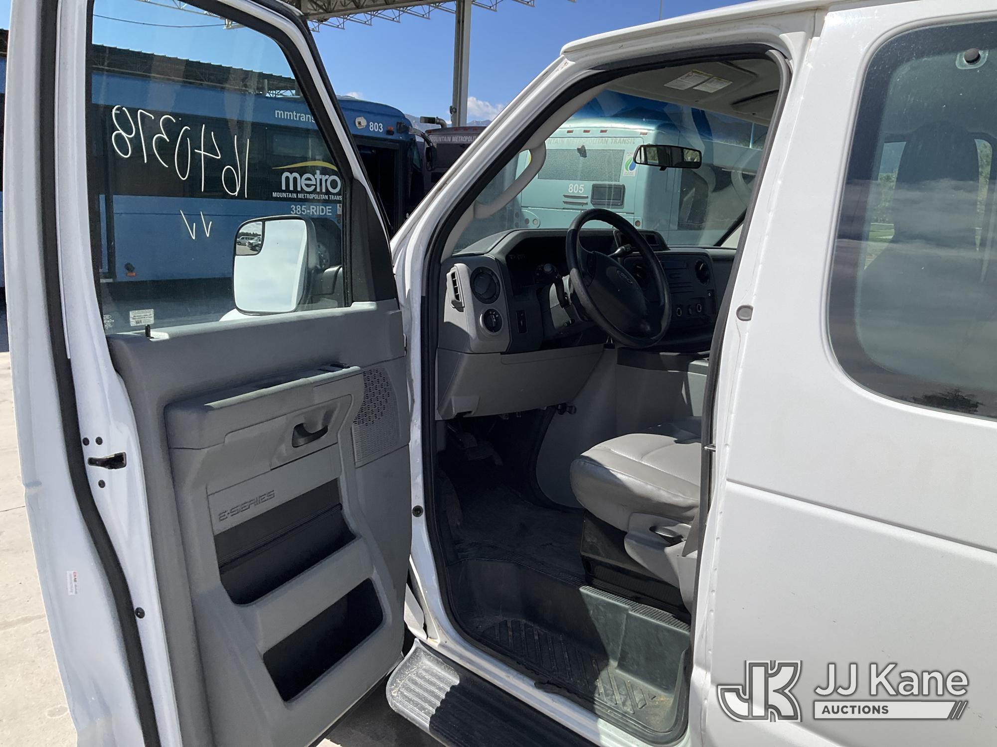 2012 Ford E350