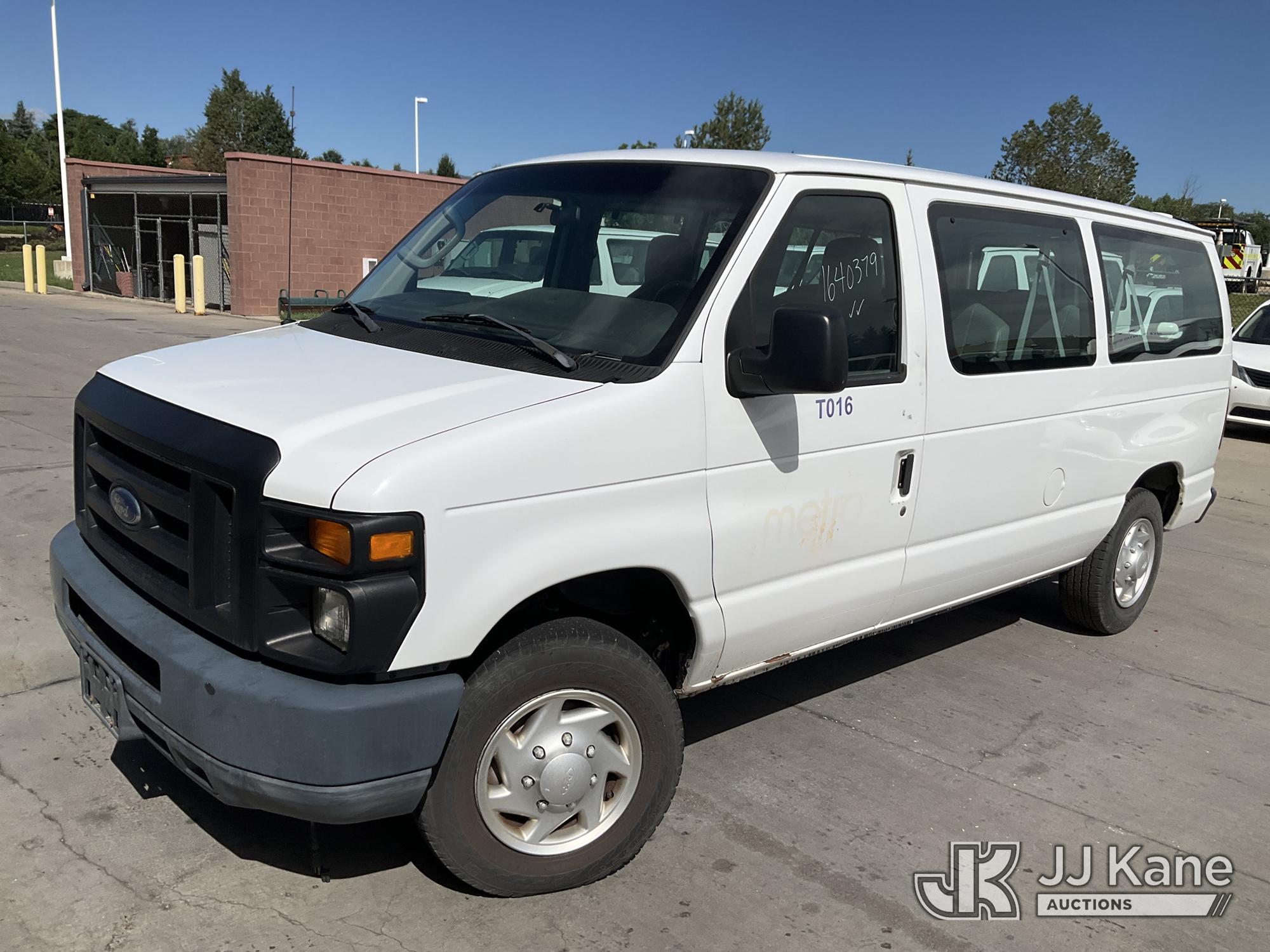 Photo of 2011 Ford E150