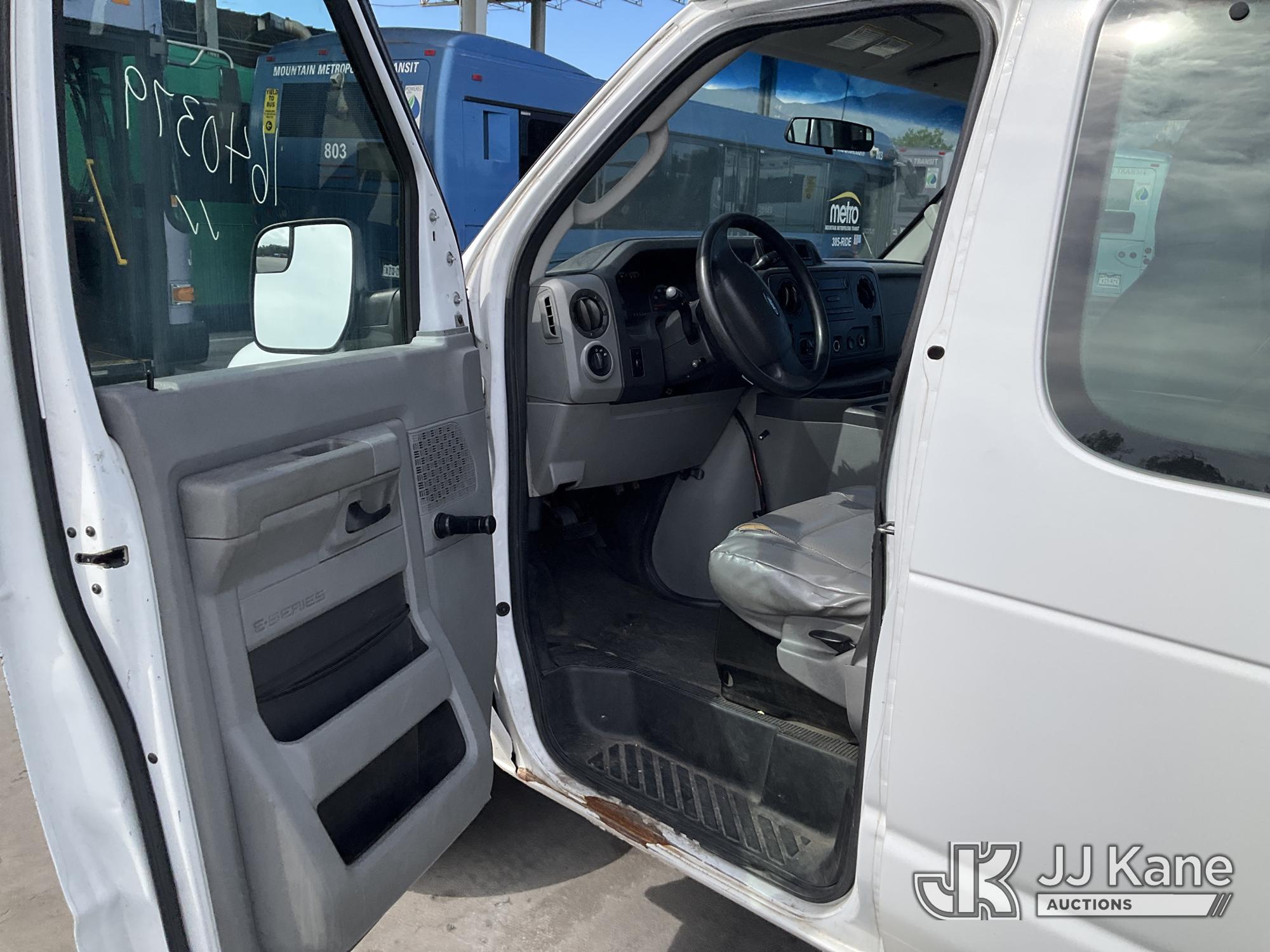 2011 Ford E150
