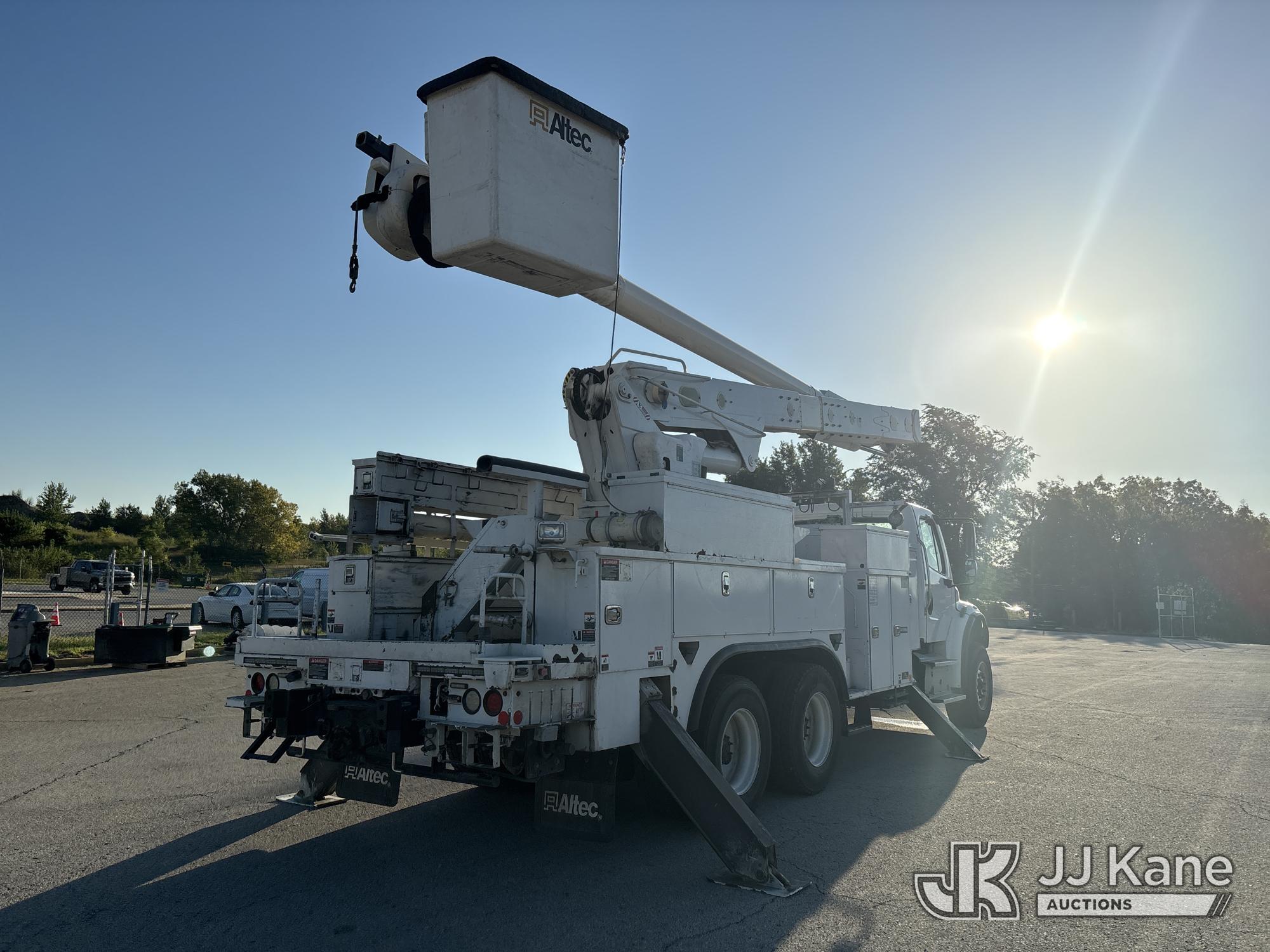 2017 Freightliner M2 106