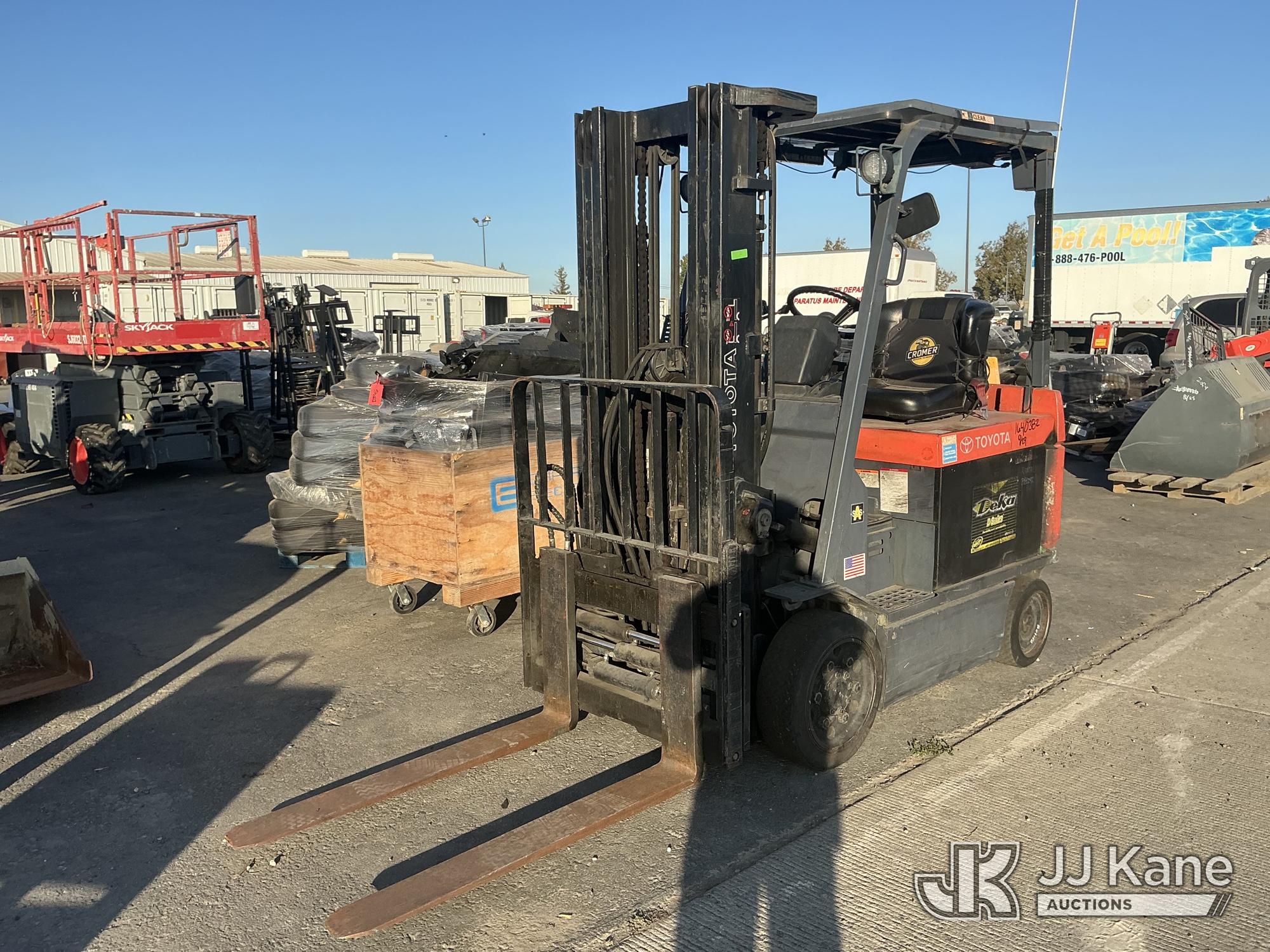 Photo of Toyota 7FBCU30