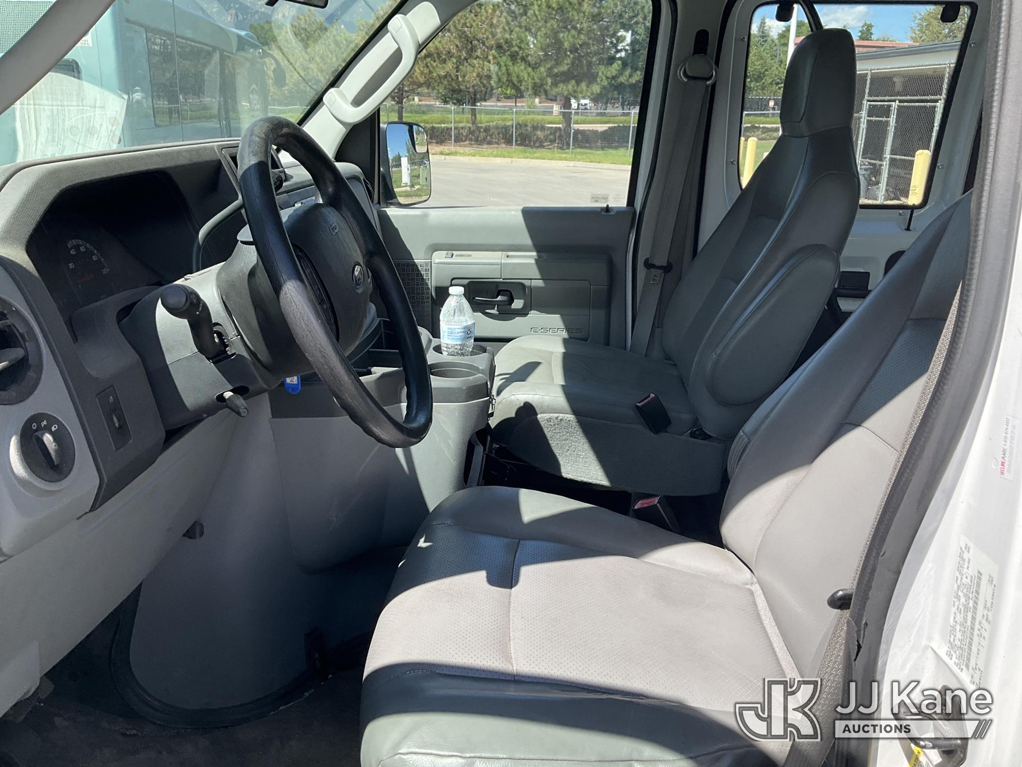 2012 Ford E350