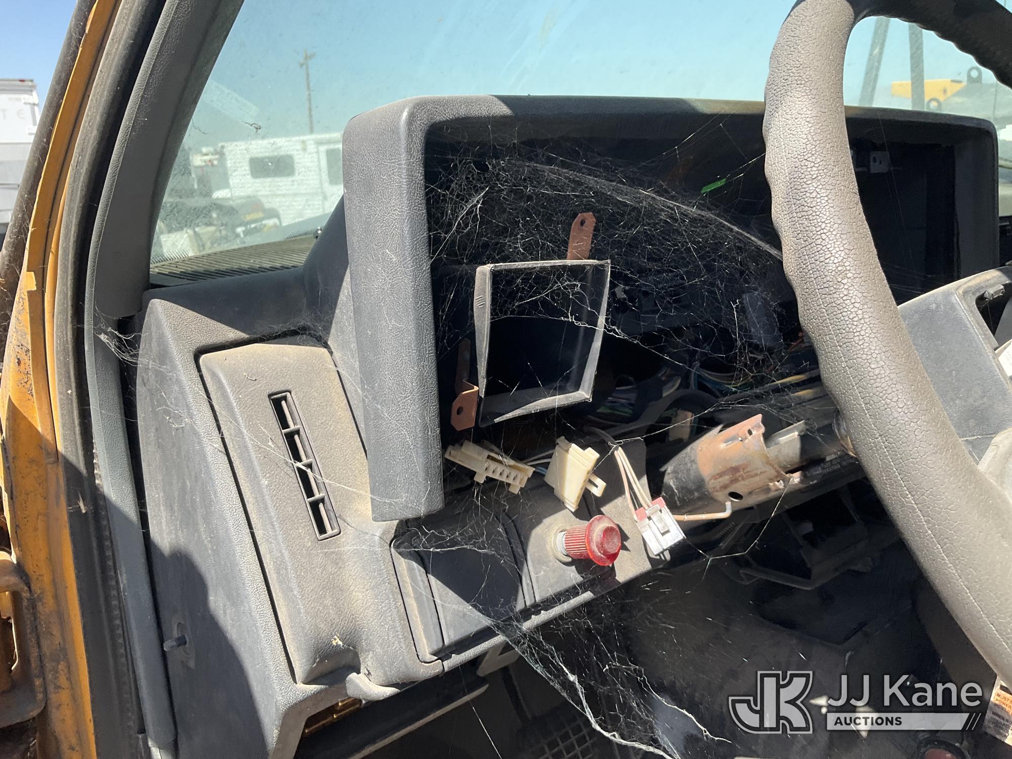 2000 GMC C6H042