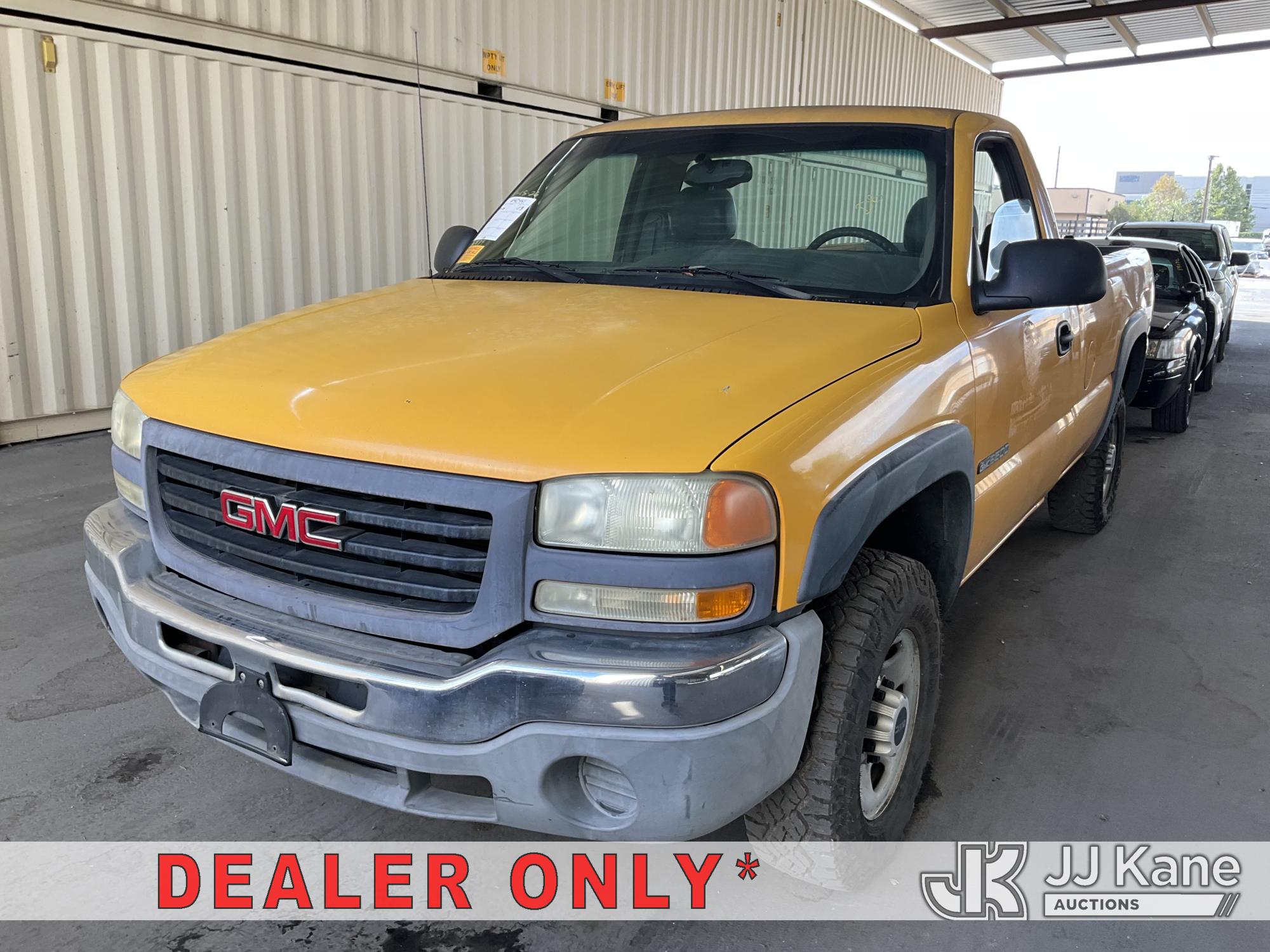 Photo of 2003 GMC Sierra 2500
