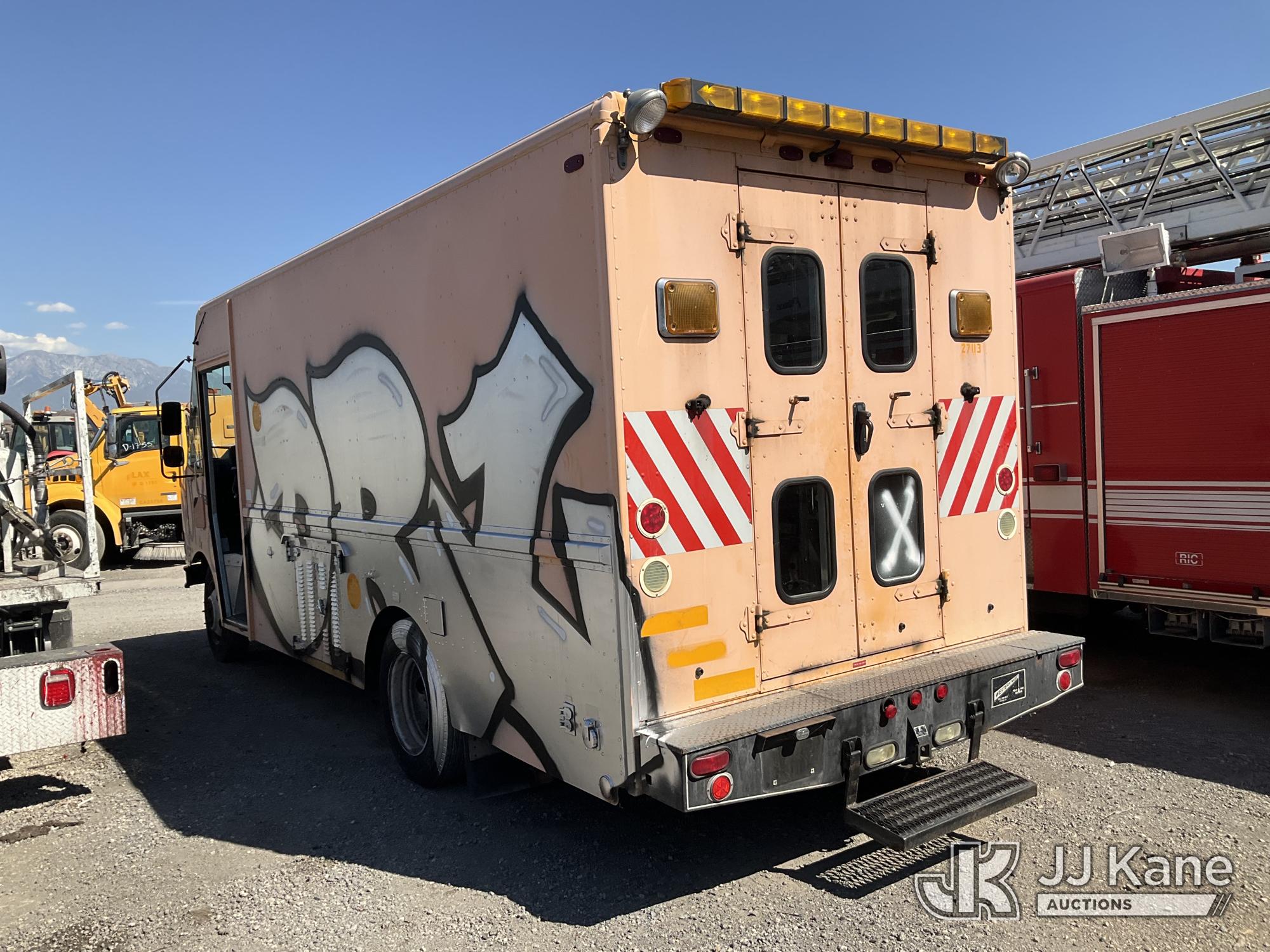 2004 Workhorse P42