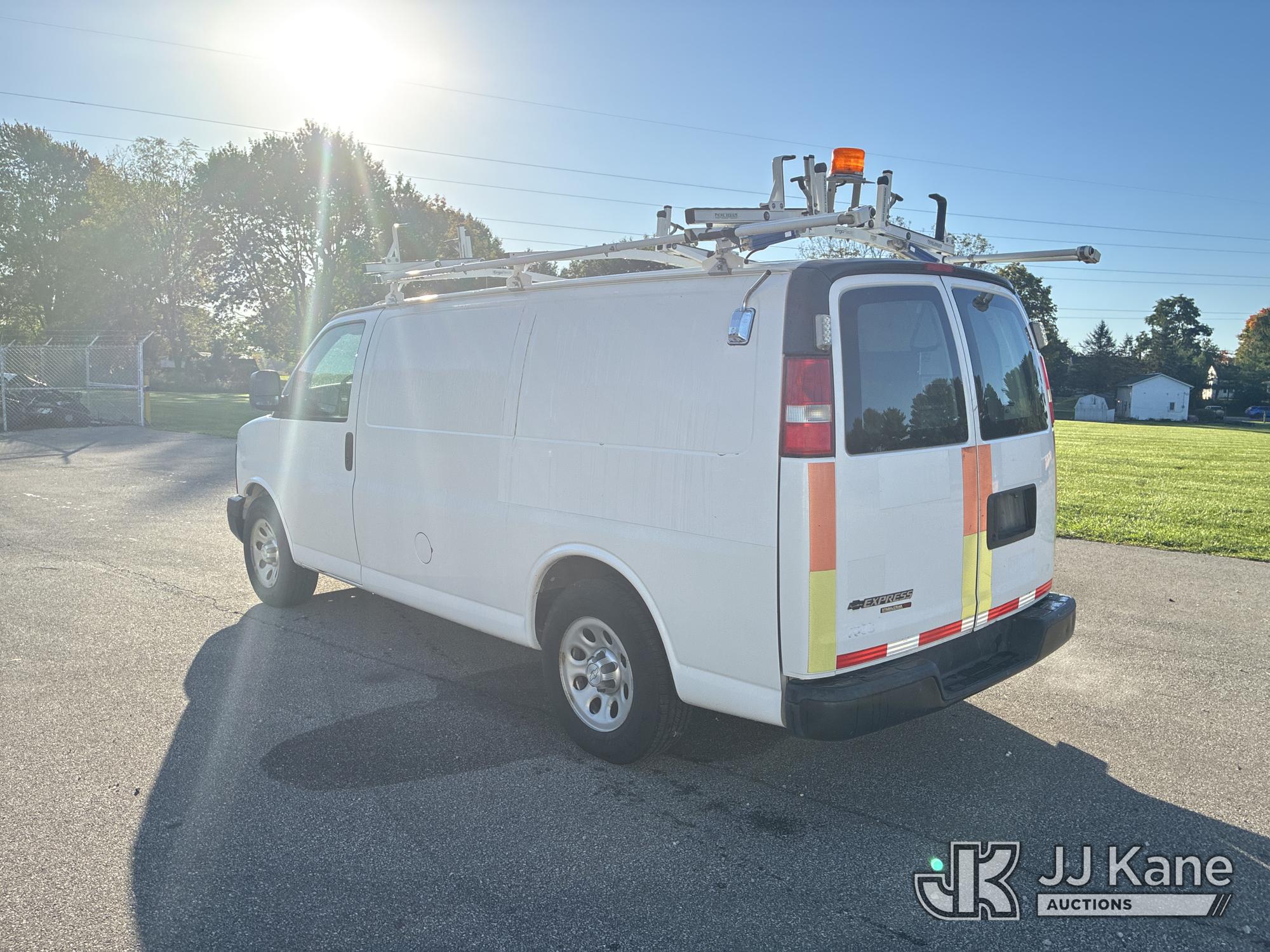 2014 Chevrolet EXPRESS G1500 AWD