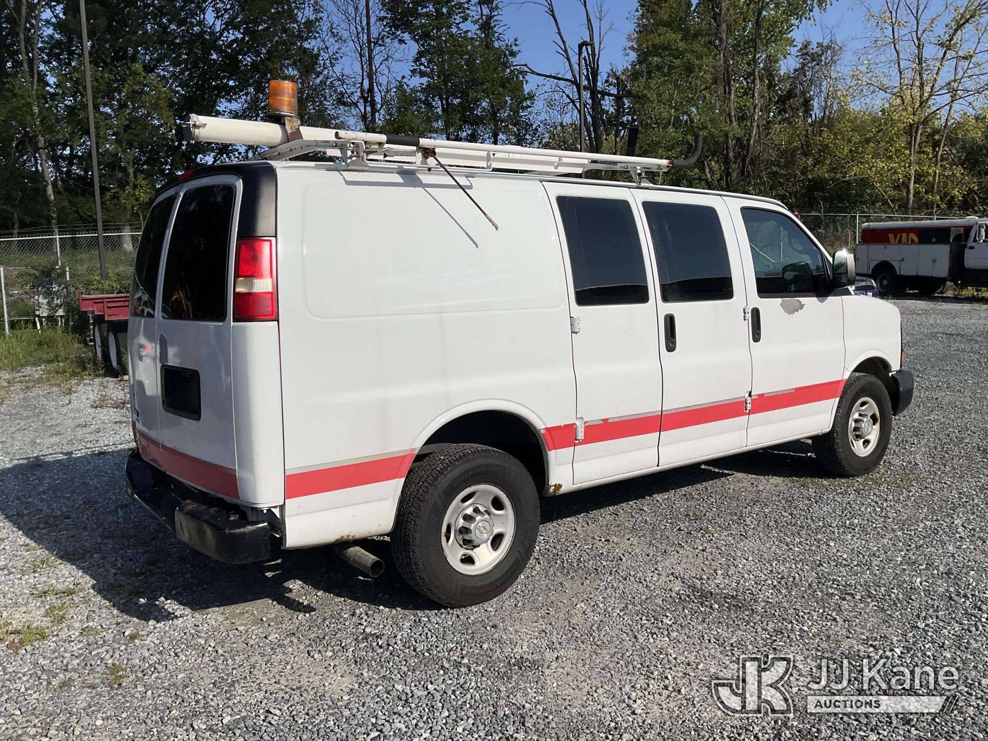 2011 Chevrolet Express G2500