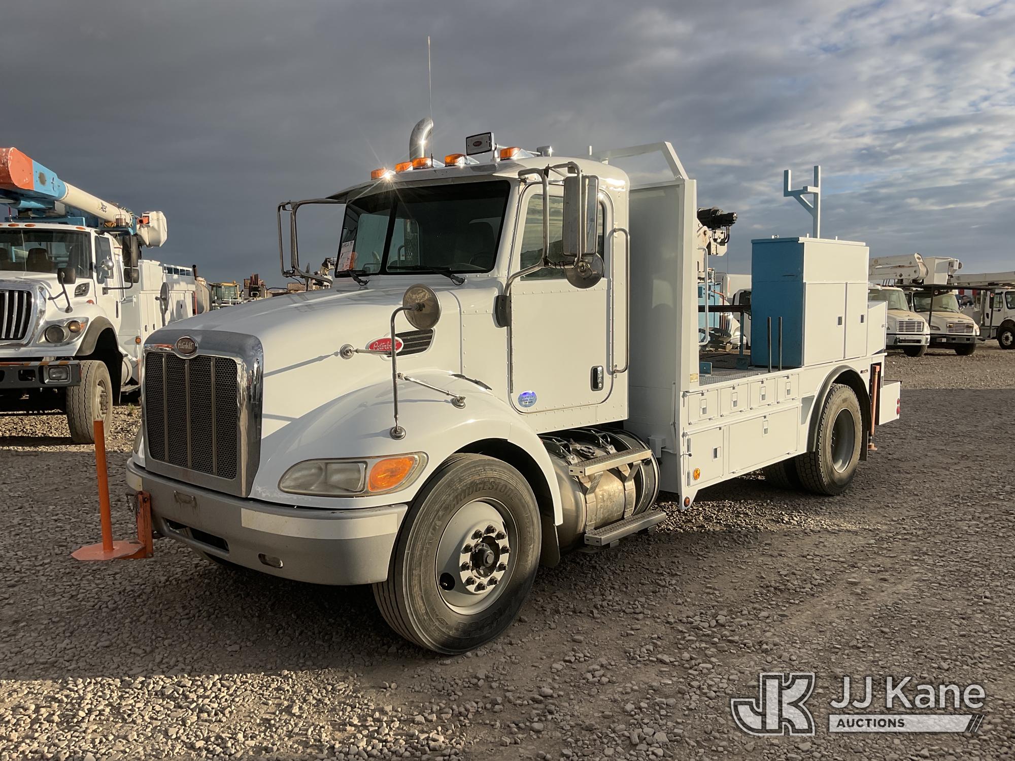 2013 Peterbilt 337