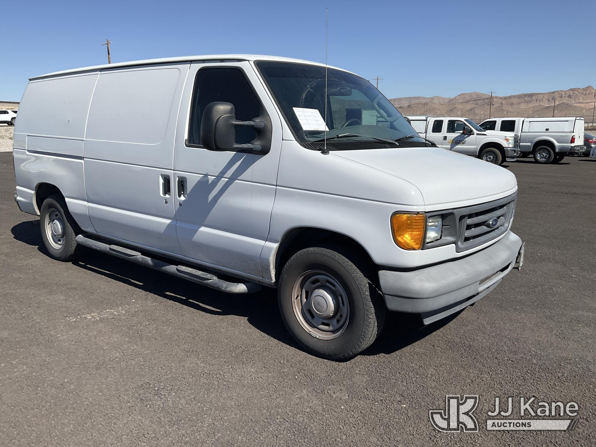 2004 Ford E150