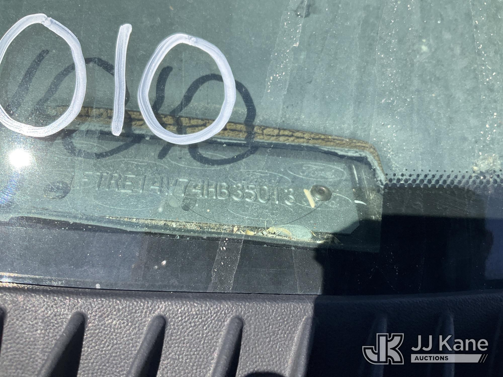 2004 Ford E150