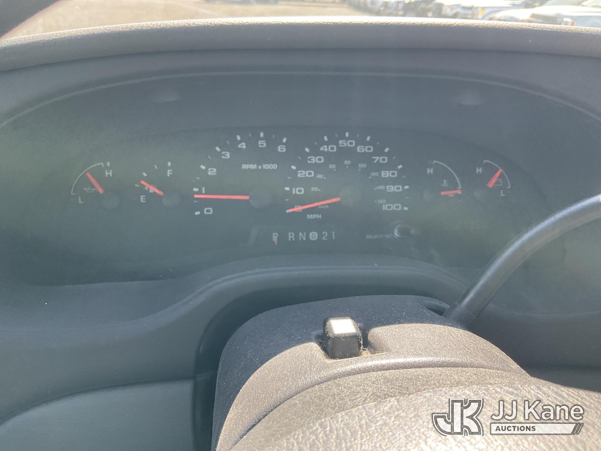 2004 Ford E150