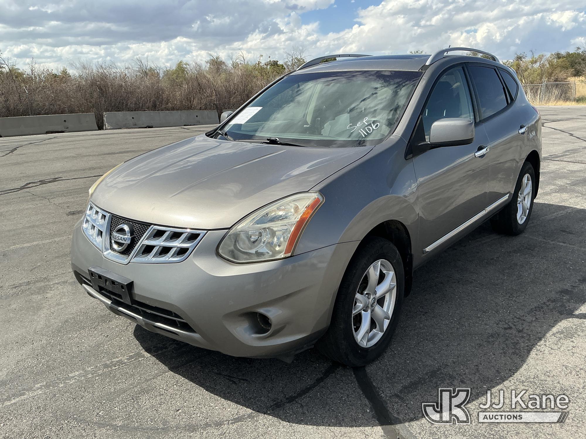 Photo of 2011 Nissan Rogue AWD