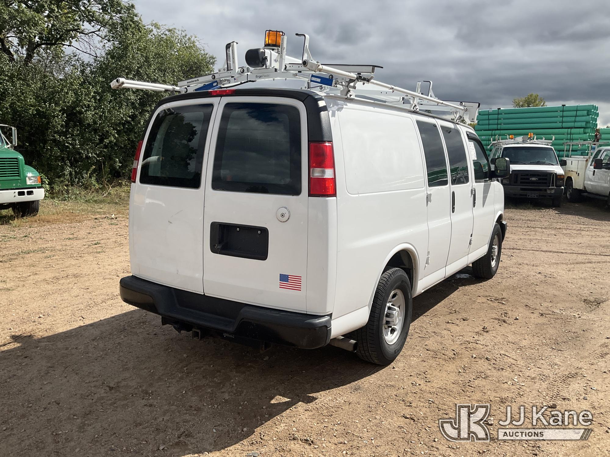 2016 Chevrolet Express G2500