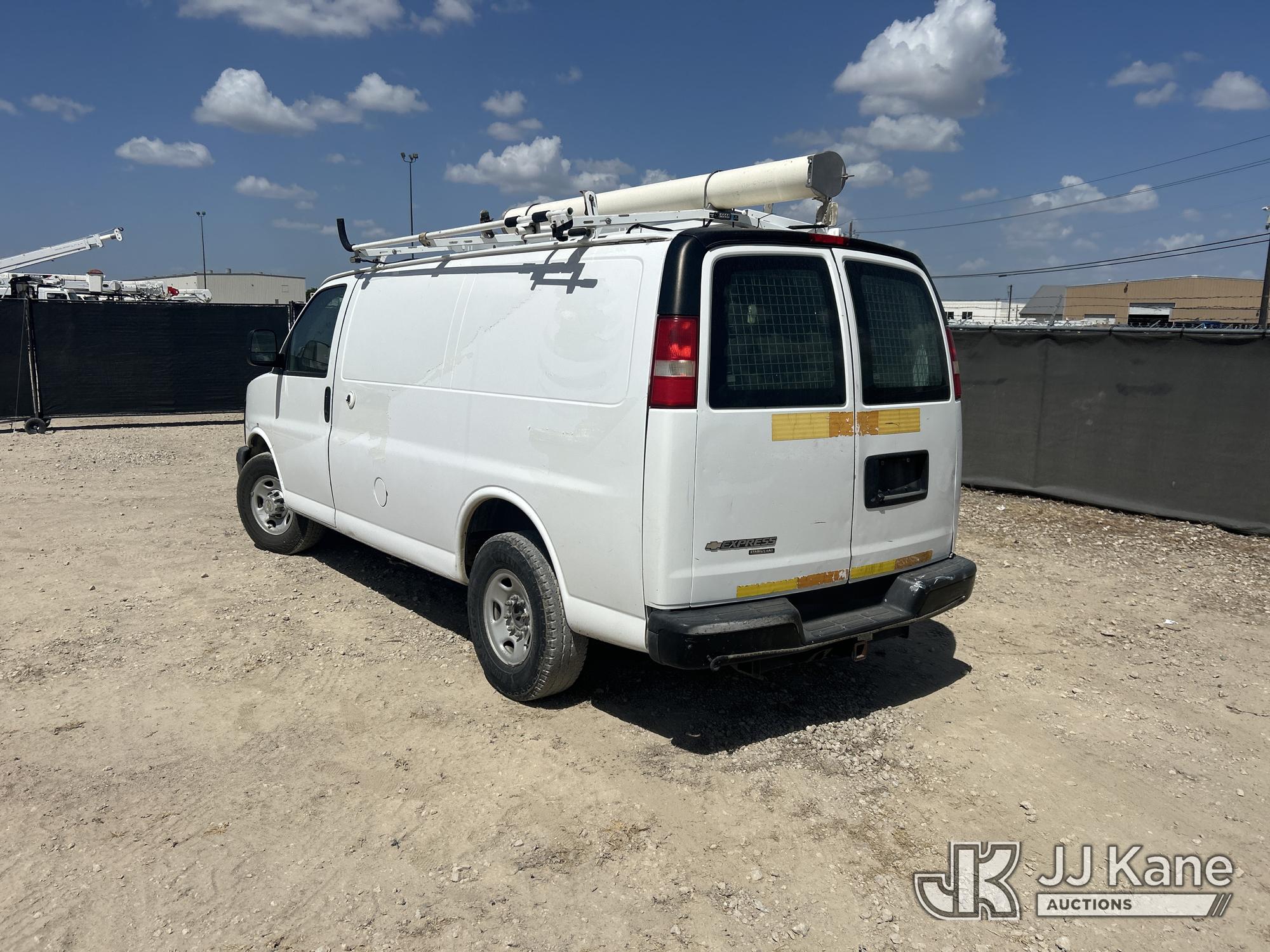 2013 Chevrolet Express G2500