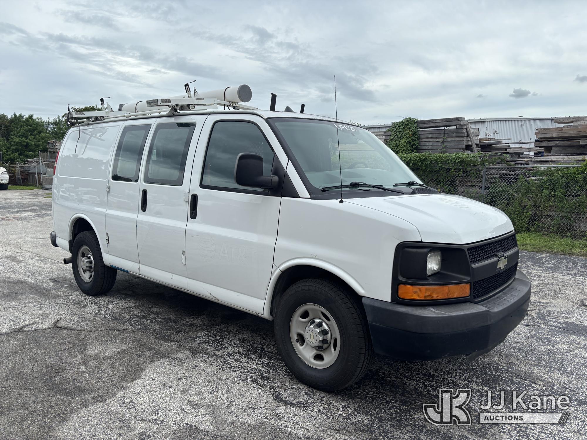 2013 Chevrolet EXPRESS G2500