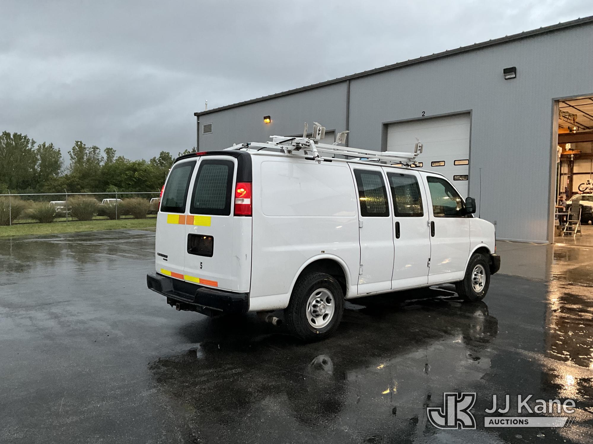 2016 Chevrolet Express G2500