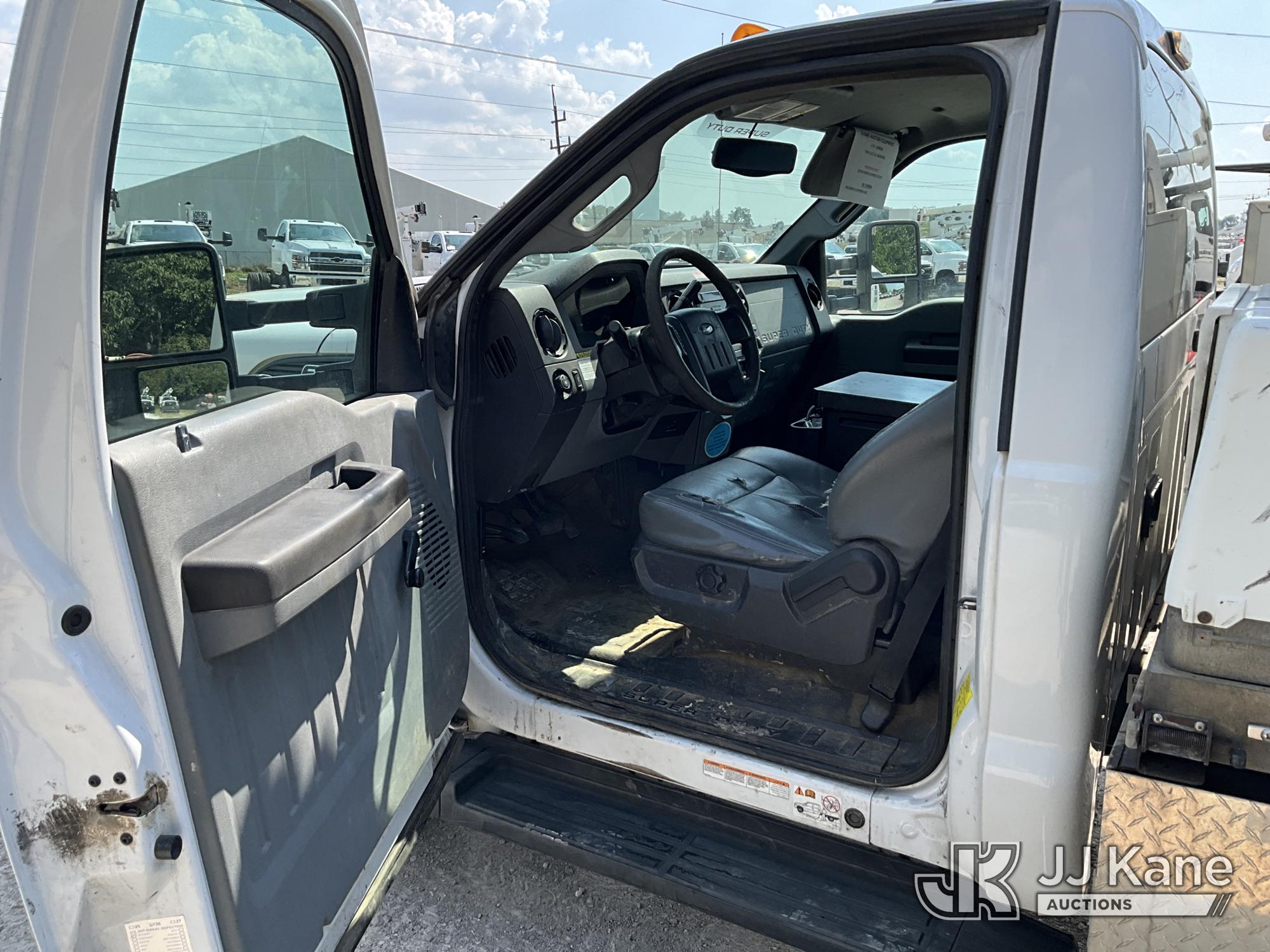 2013 Ford F-450 SD