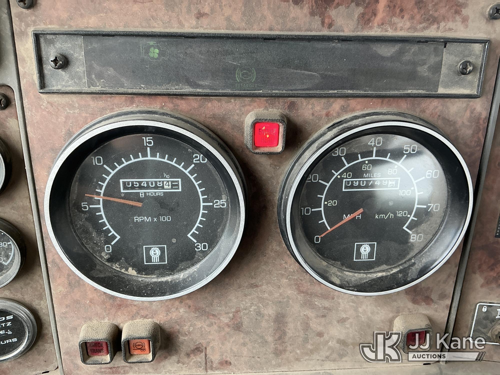 2003 Kenworth T300