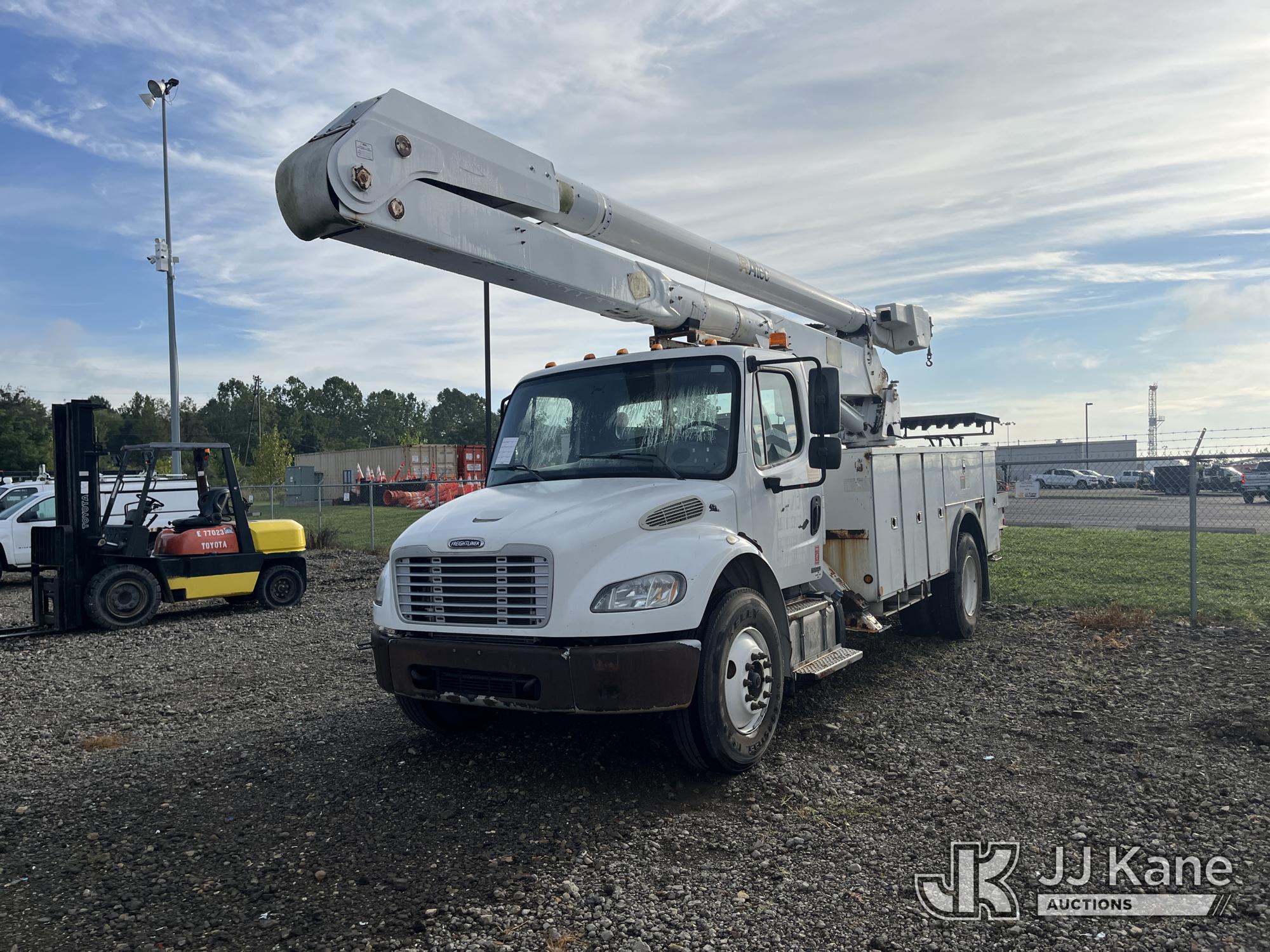 2012 Freightliner M2 106