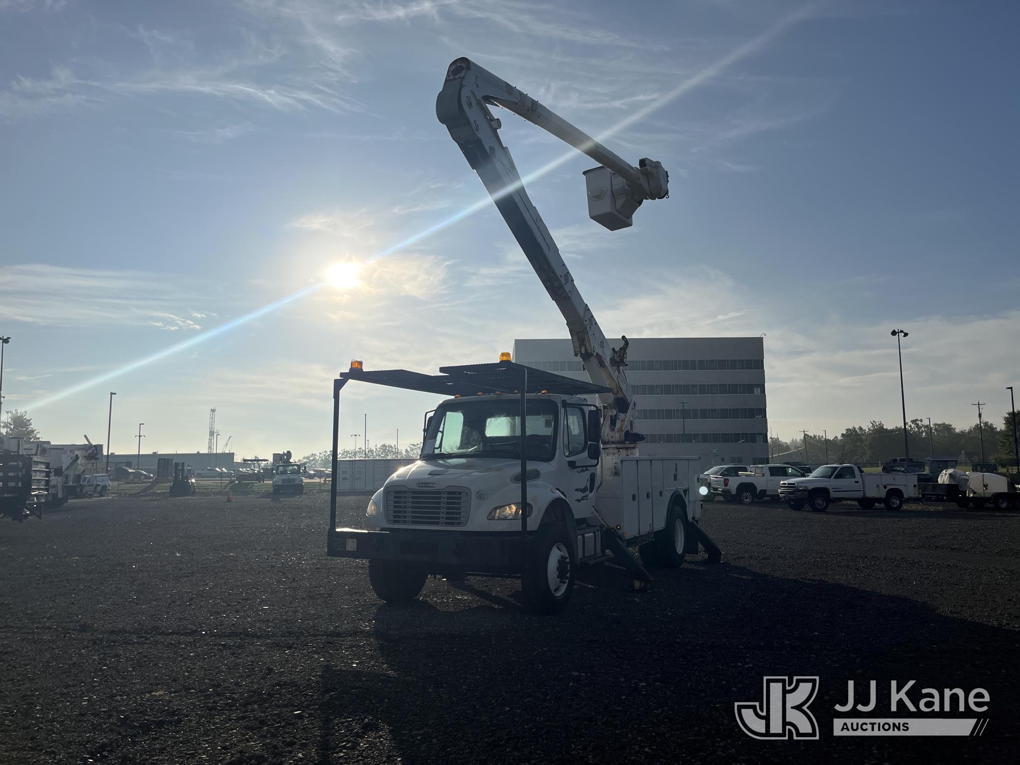 2013 Freightliner M2 106