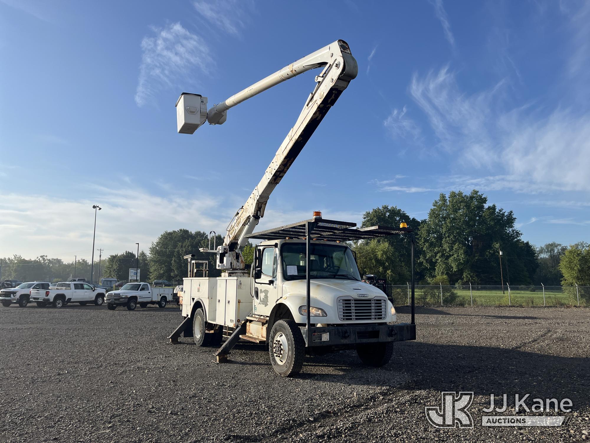 2013 Freightliner M2 106