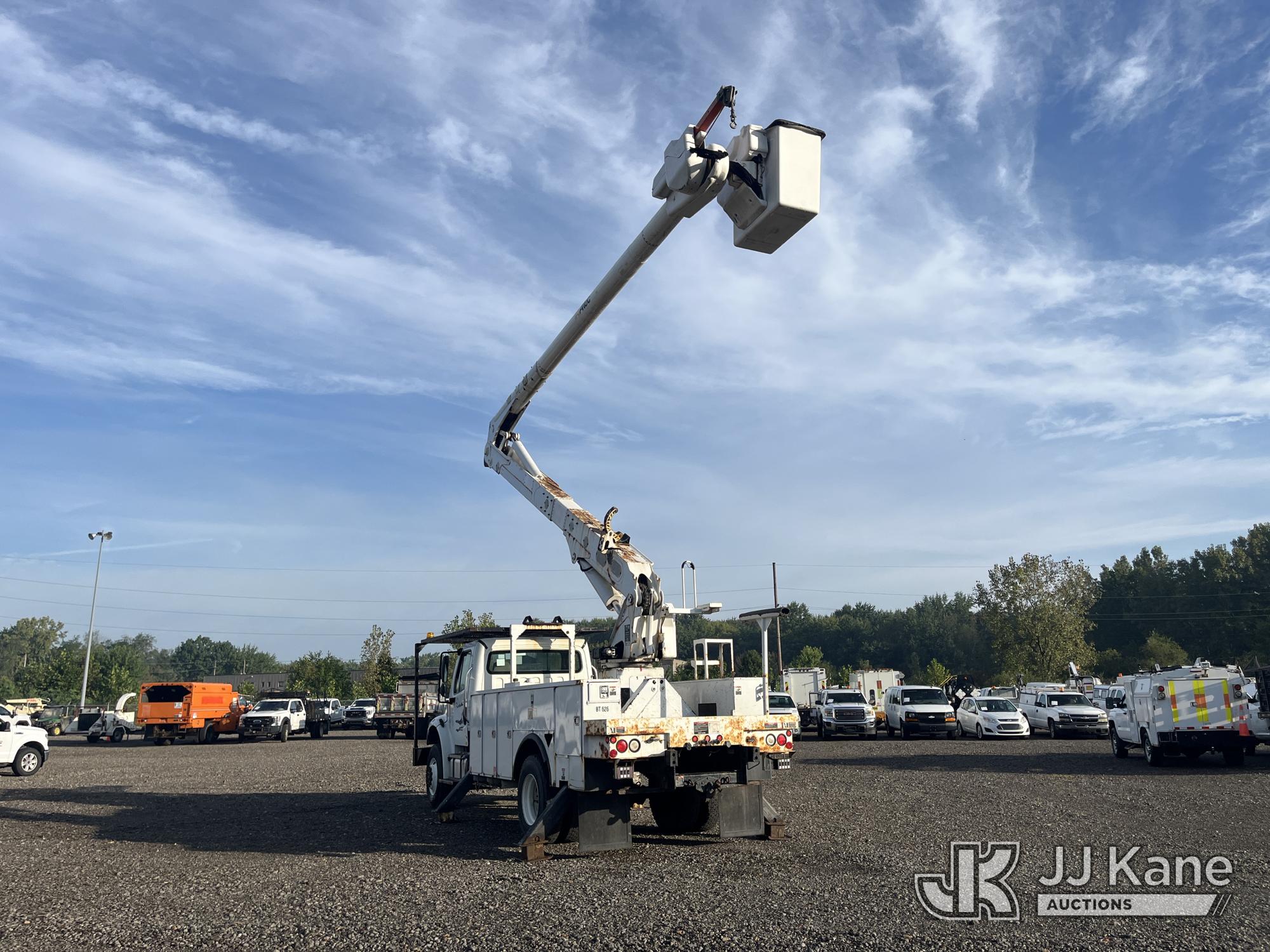 2013 Freightliner M2 106