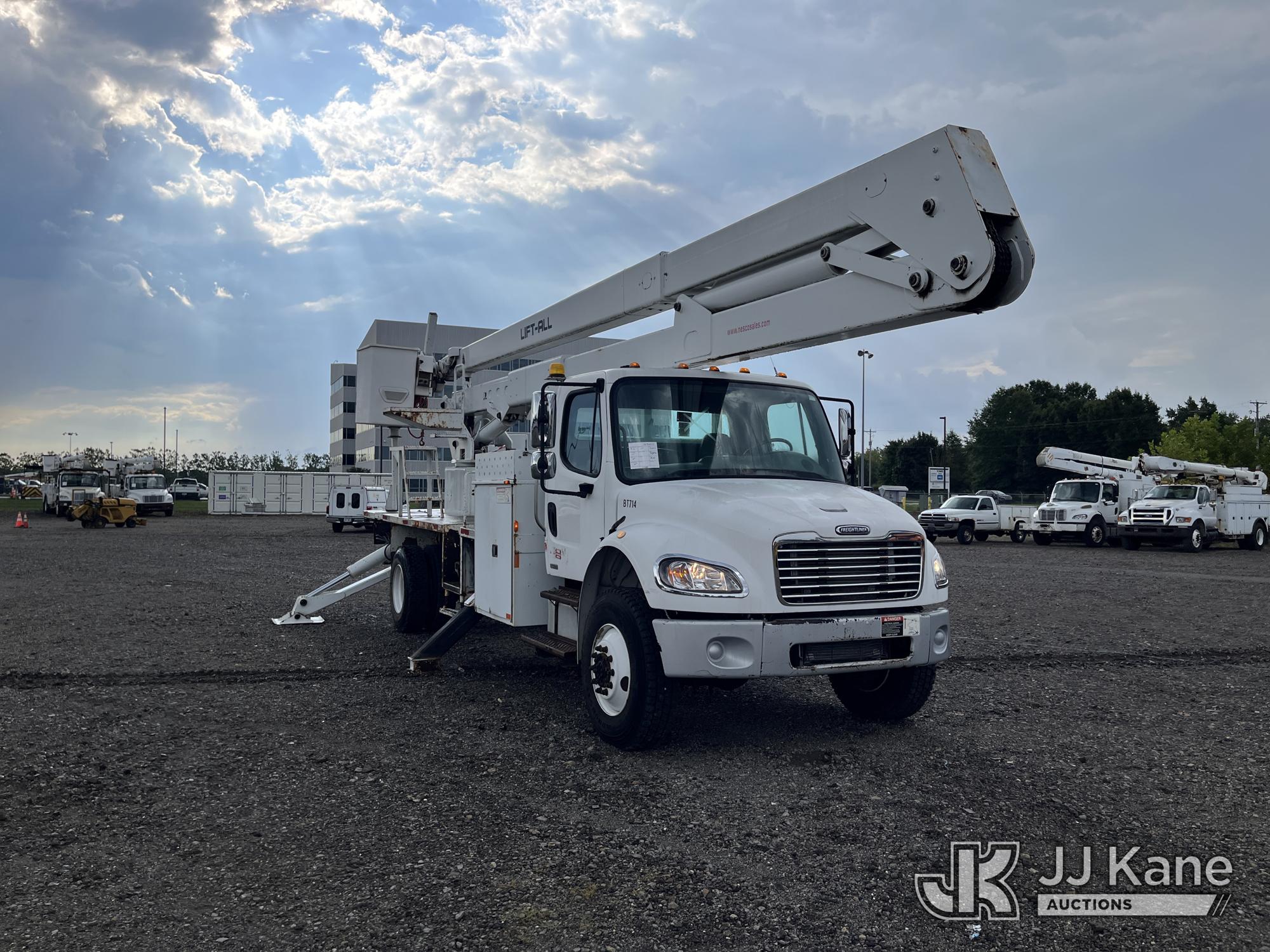 2007 Freightliner M2 106