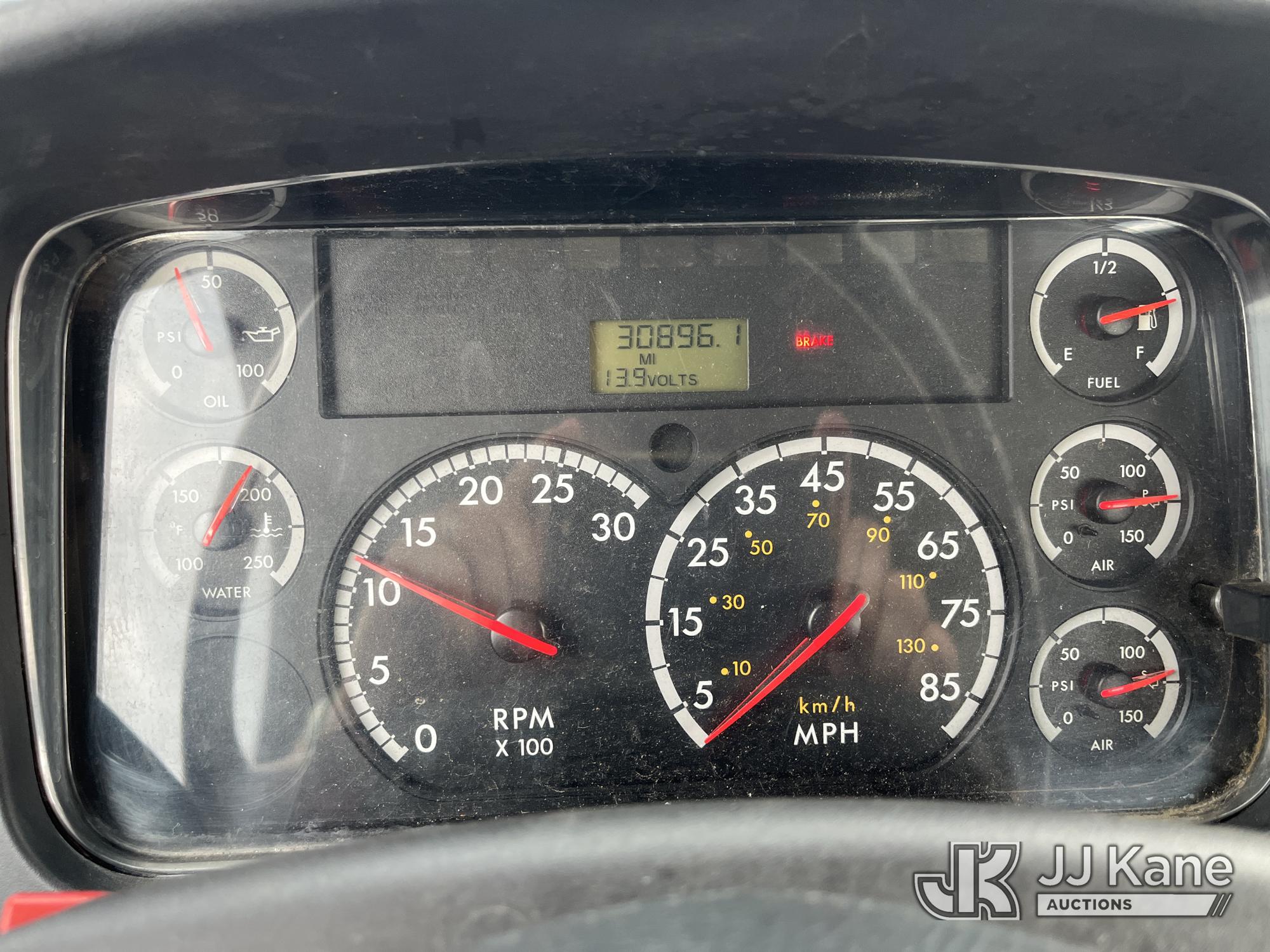 2007 Freightliner M2 106