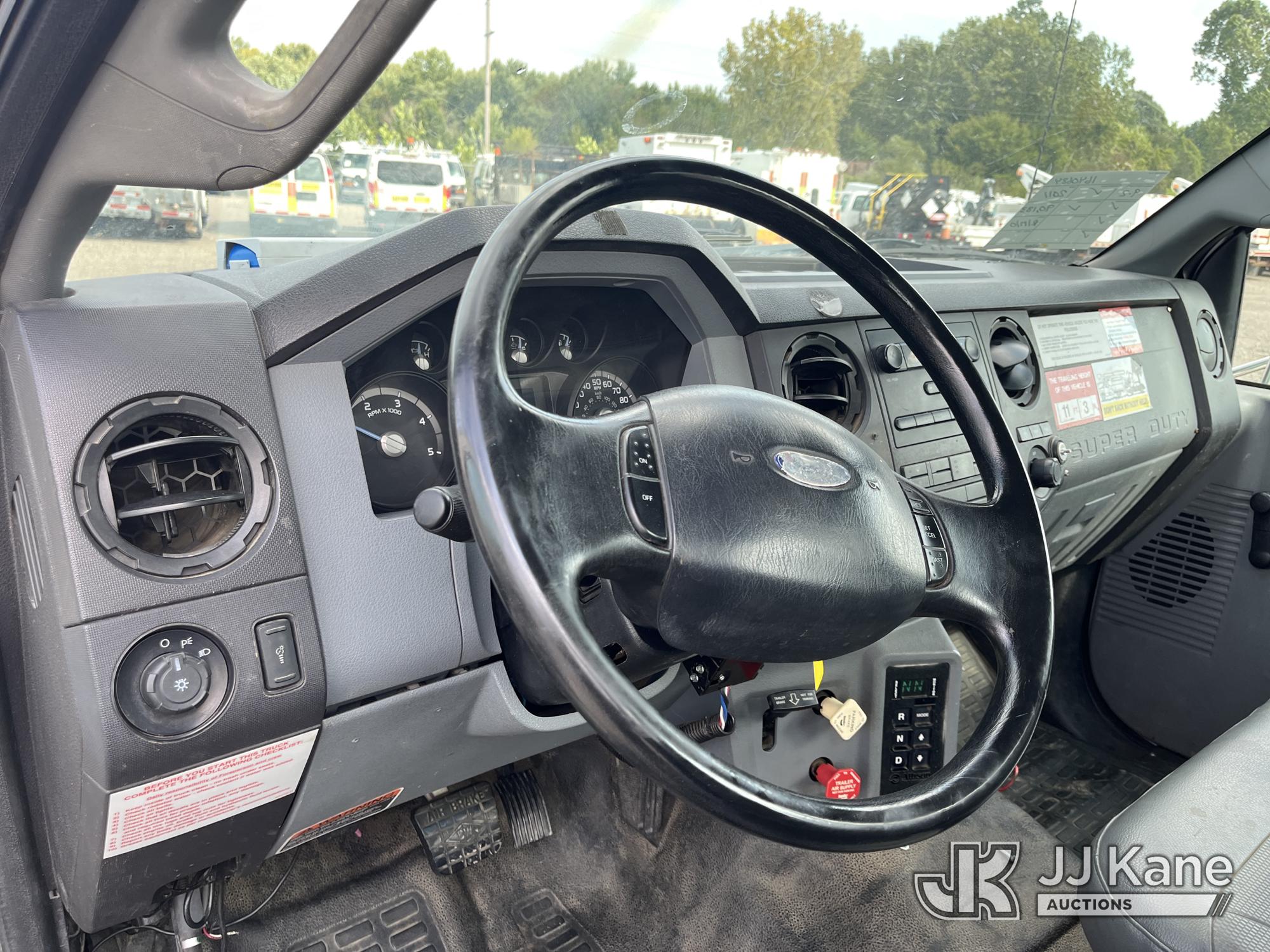 2011 Ford F-750