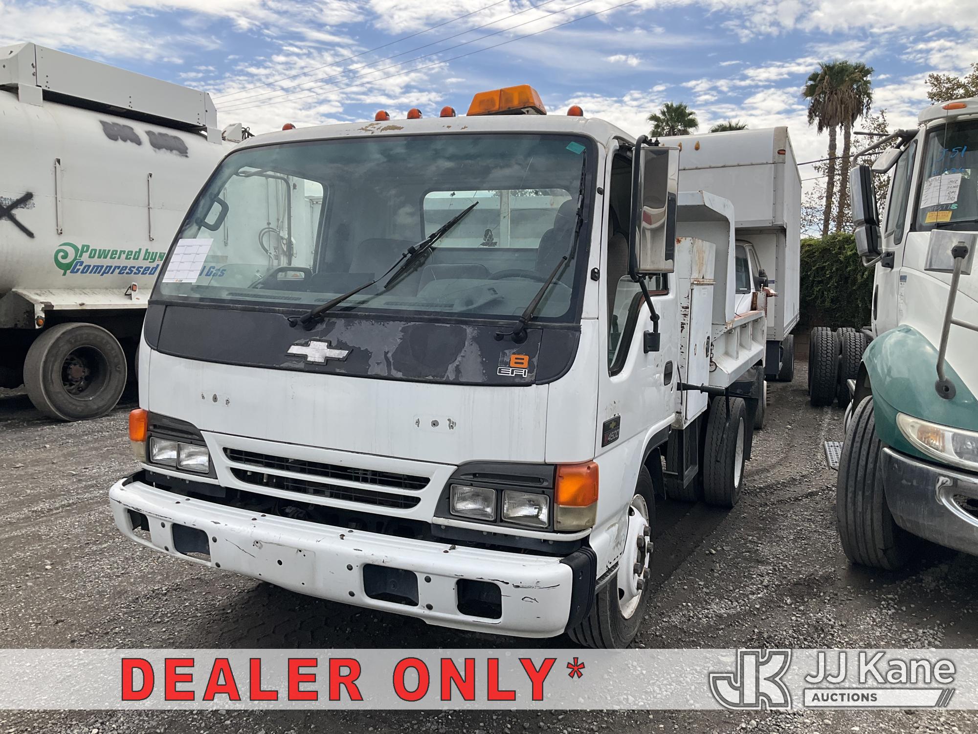 Photo of 2000 Chevrolet W45042
