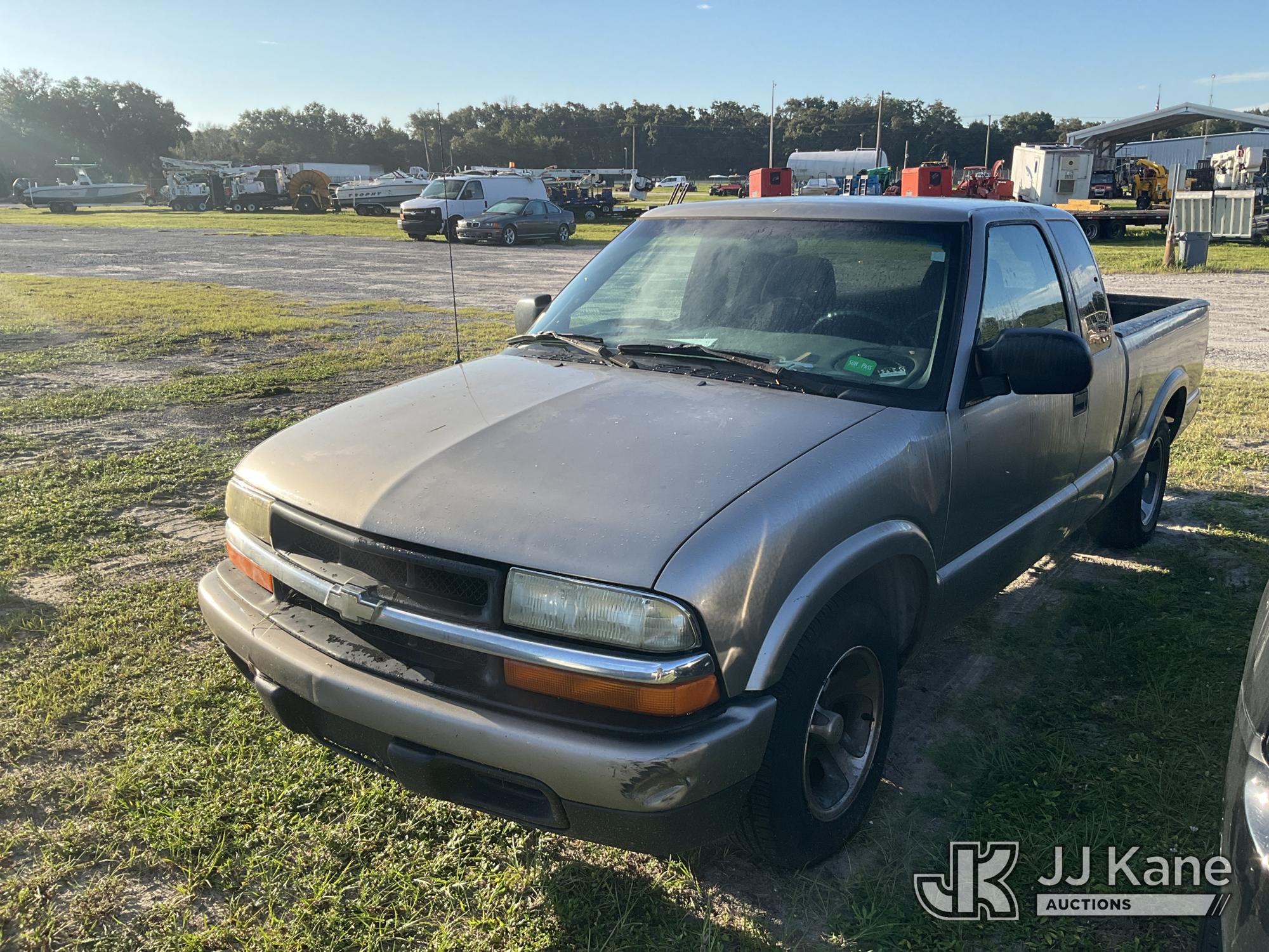 Photo of 2003 Chevrolet S10 Pickup