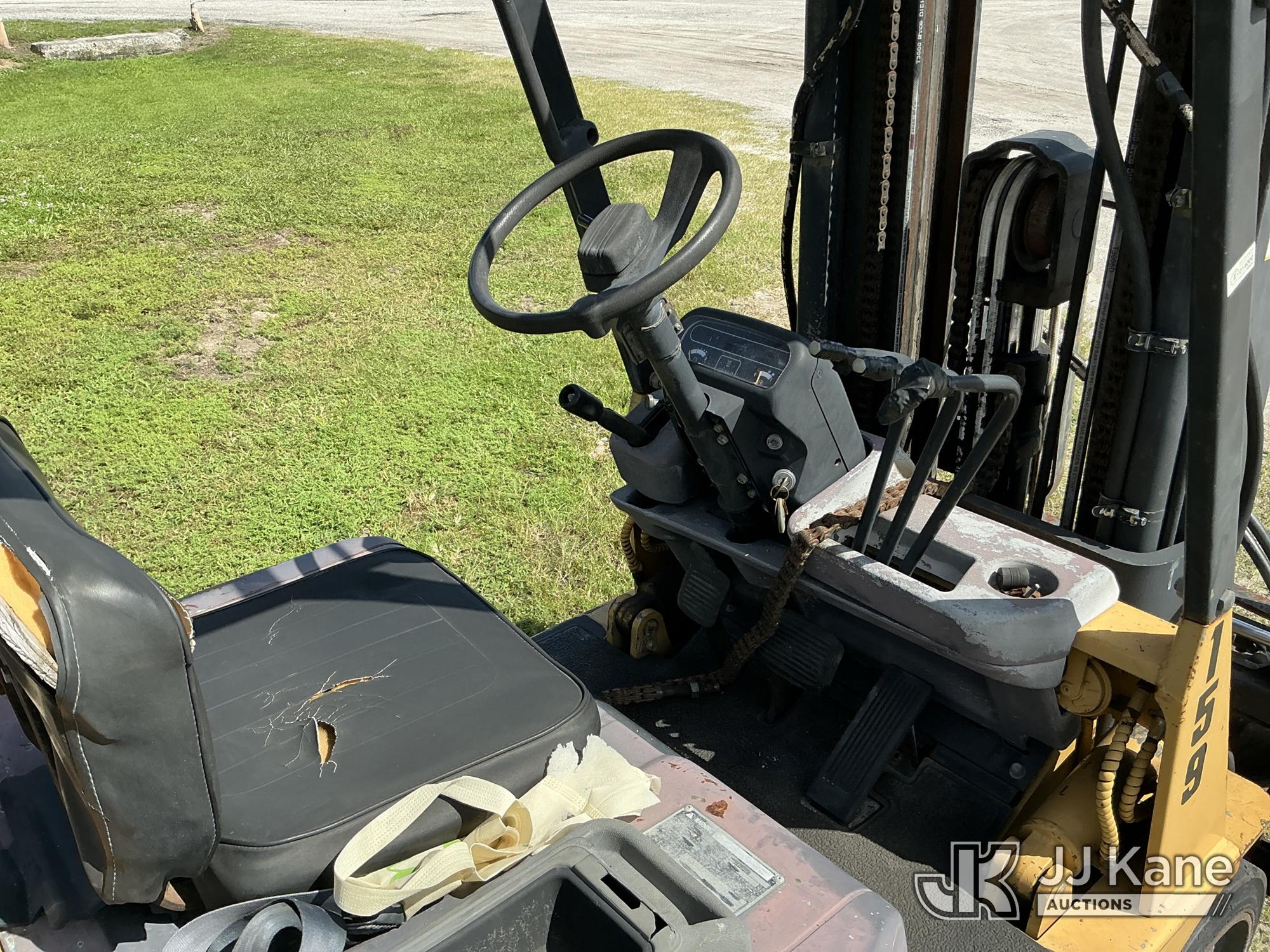 1998 Caterpillar GC20