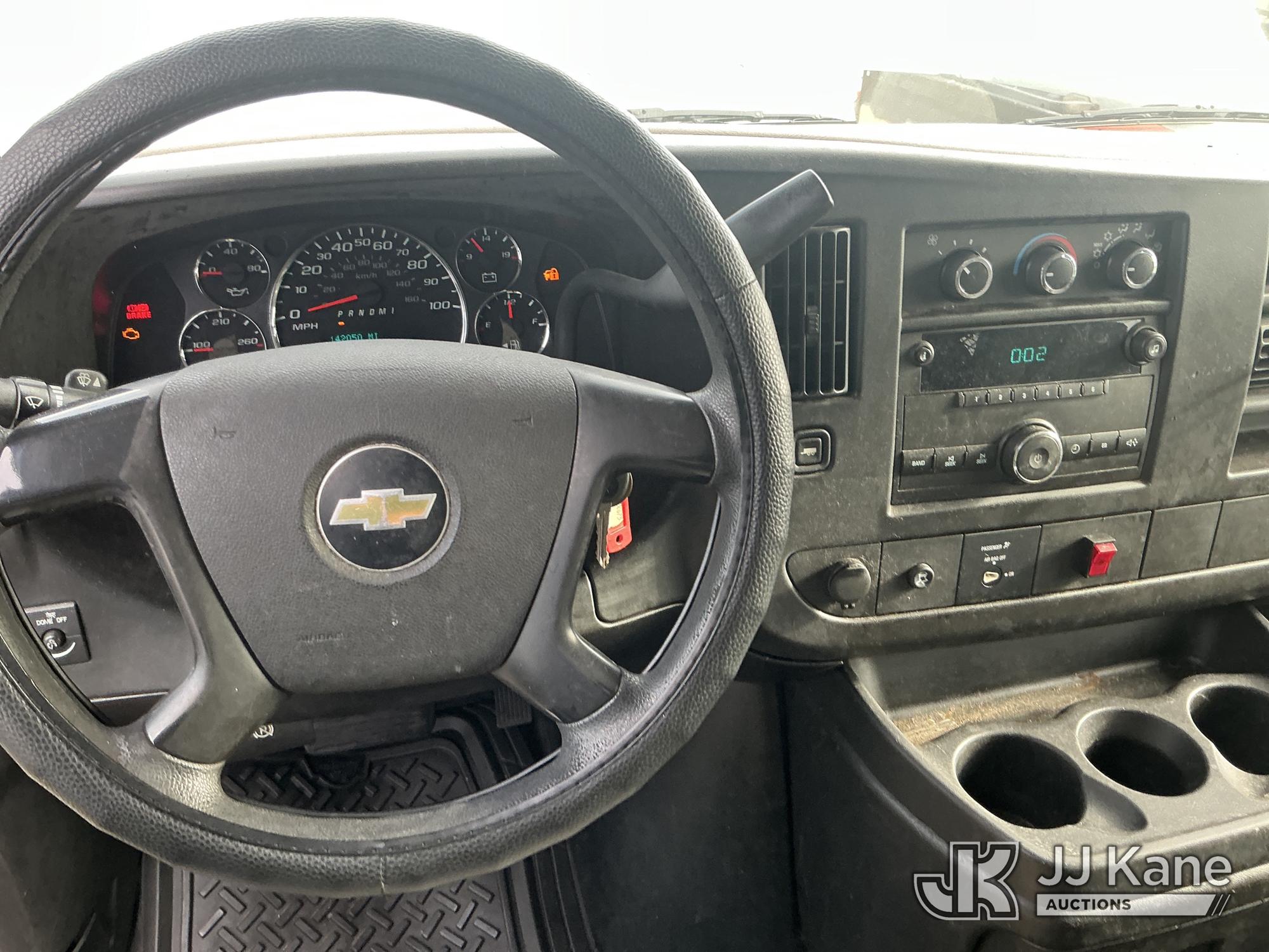 2011 Chevrolet Express G2500