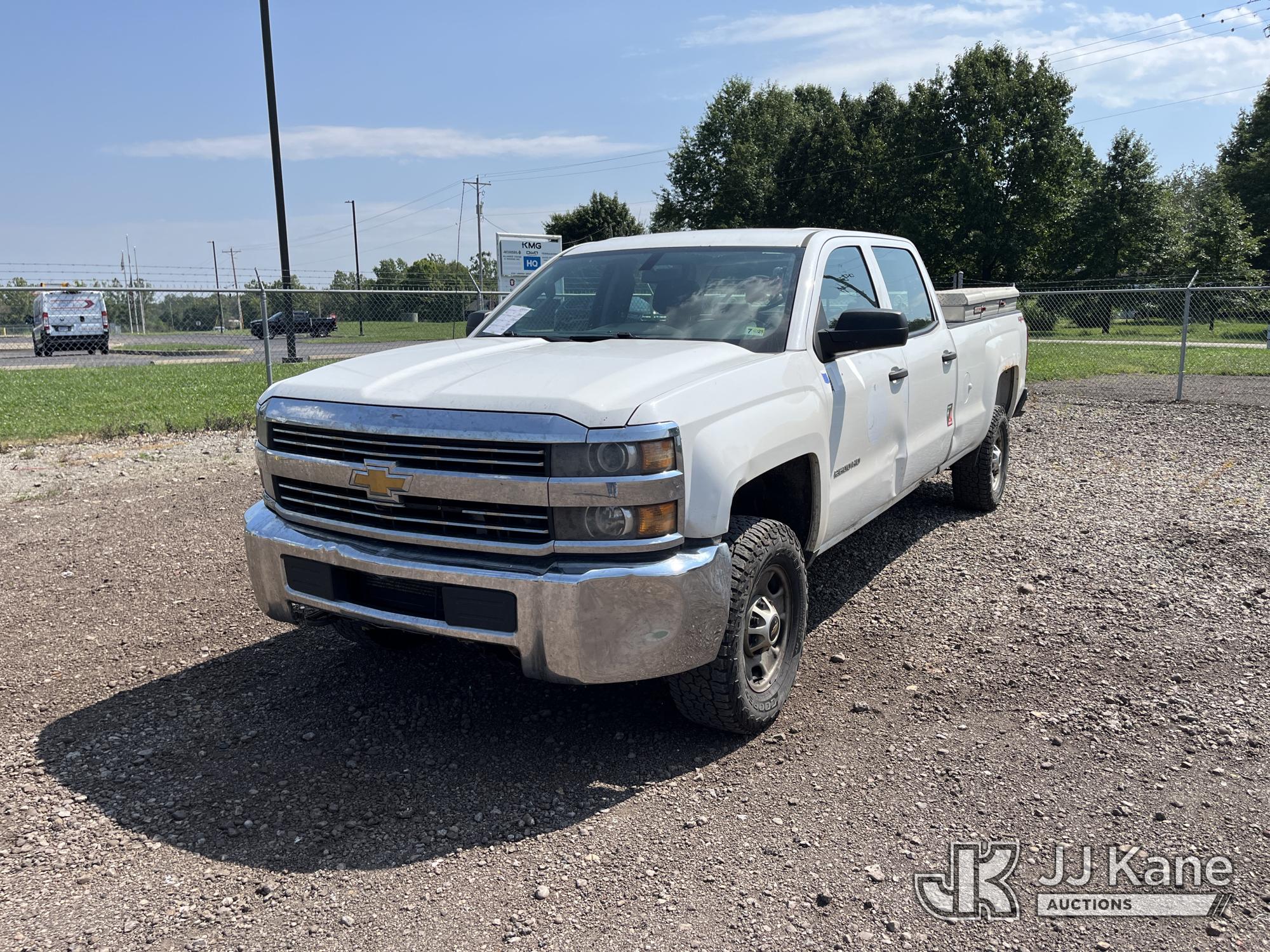 Photo of 2015 Chevrolet Silverado 2500HD 4x4