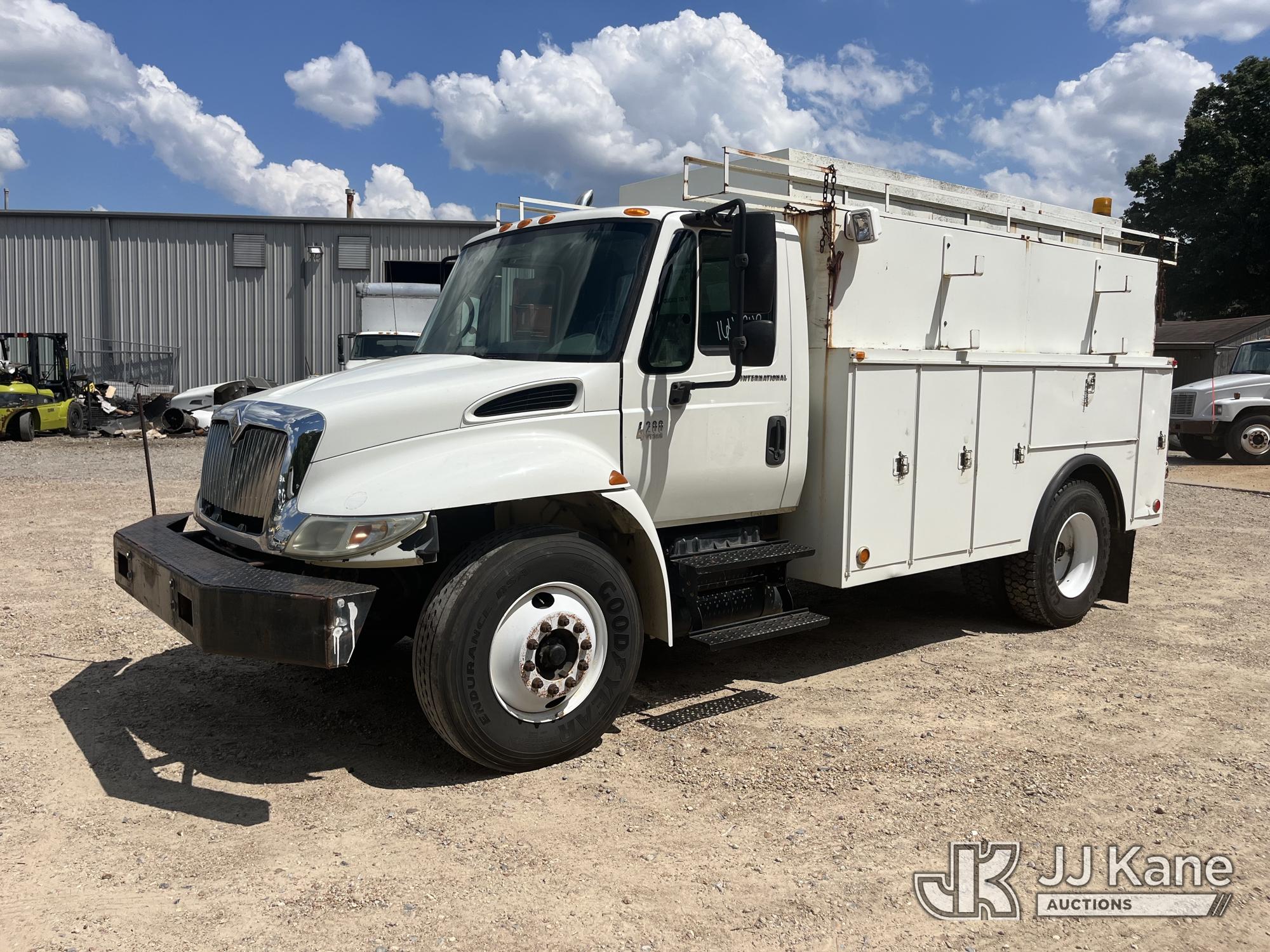 Photo of 2006 International 4200