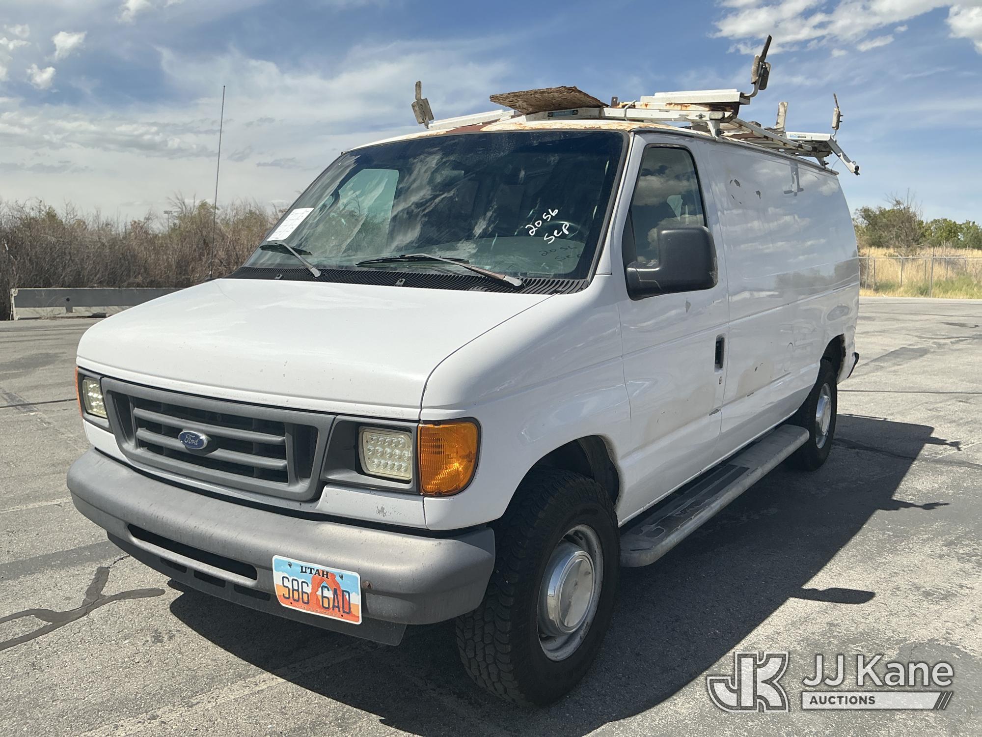 Photo of 2006 Ford E250