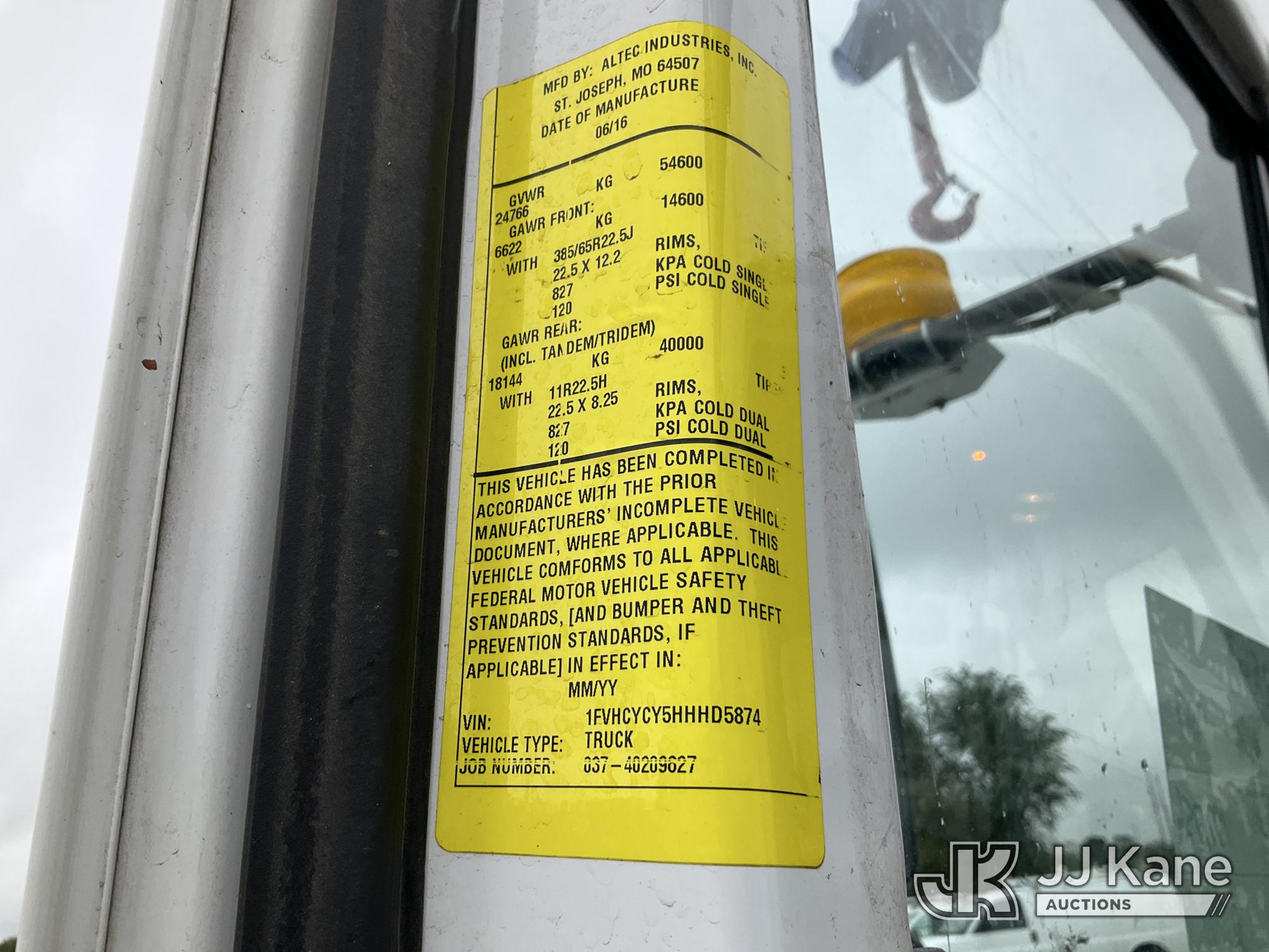 2017 Freightliner M2 106
