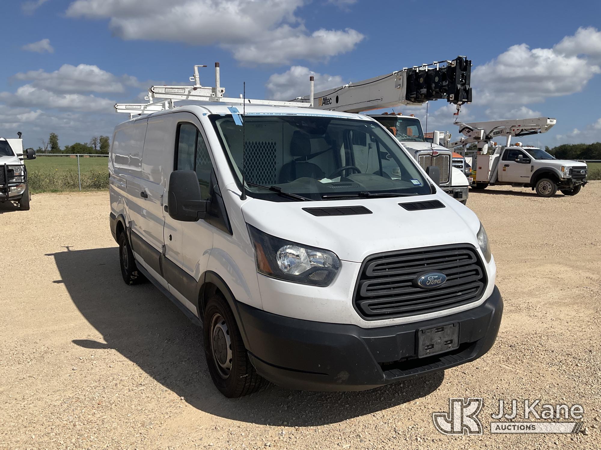 2018 Ford TRANSIT