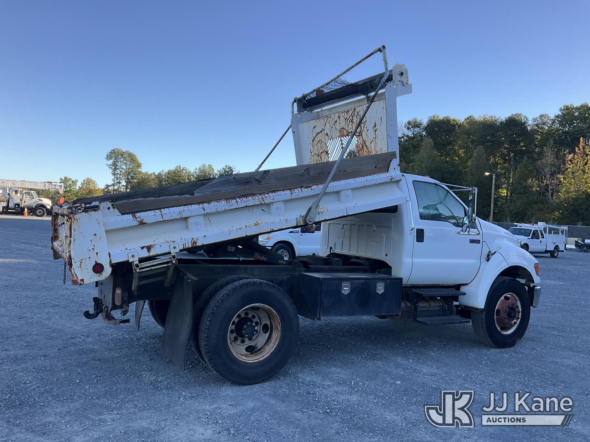 2009 Ford F750