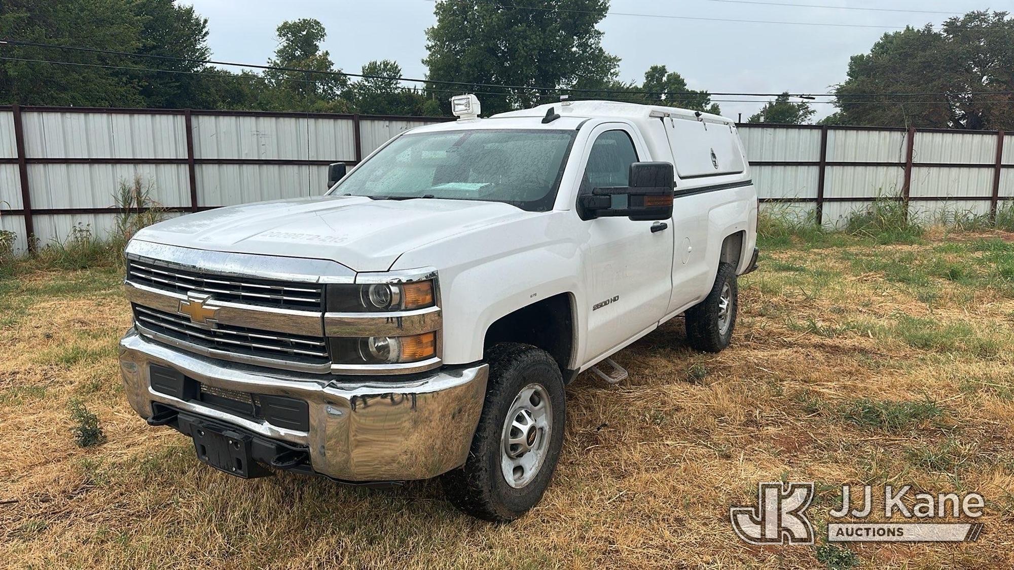 Photo of 2015 Chevrolet Silverado 2500HD 4x4