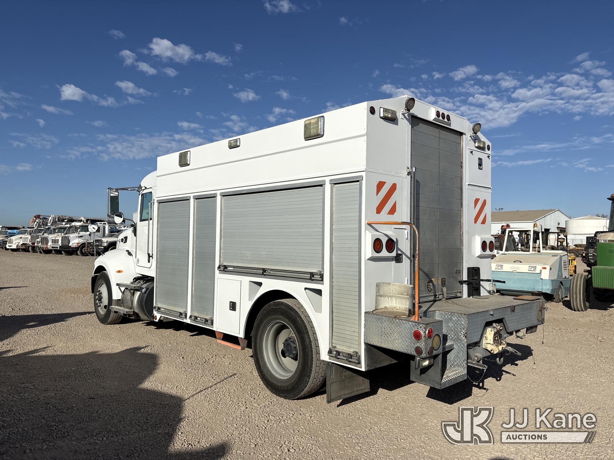 2013 Peterbilt 337
