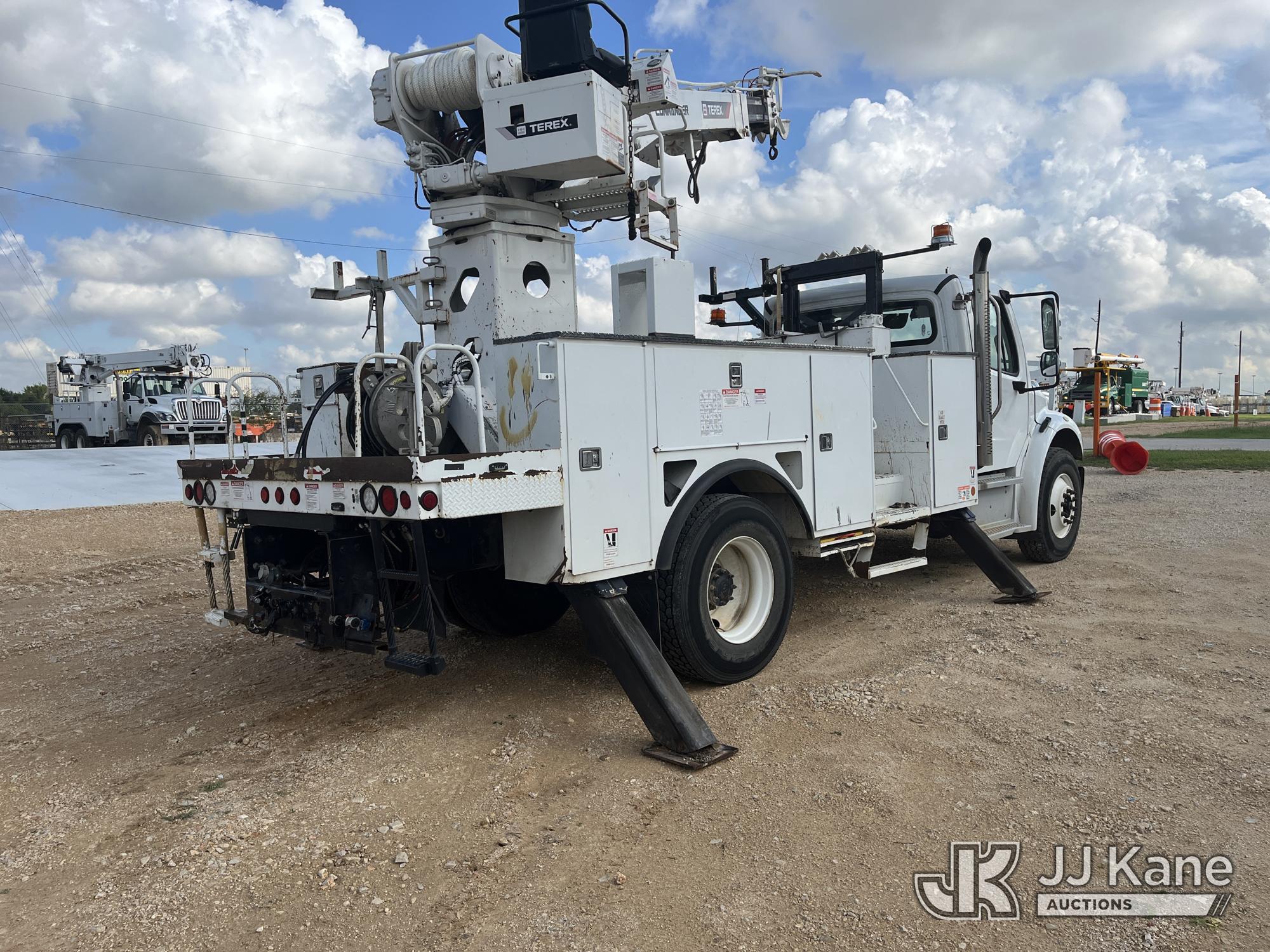 2020 Freightliner M2