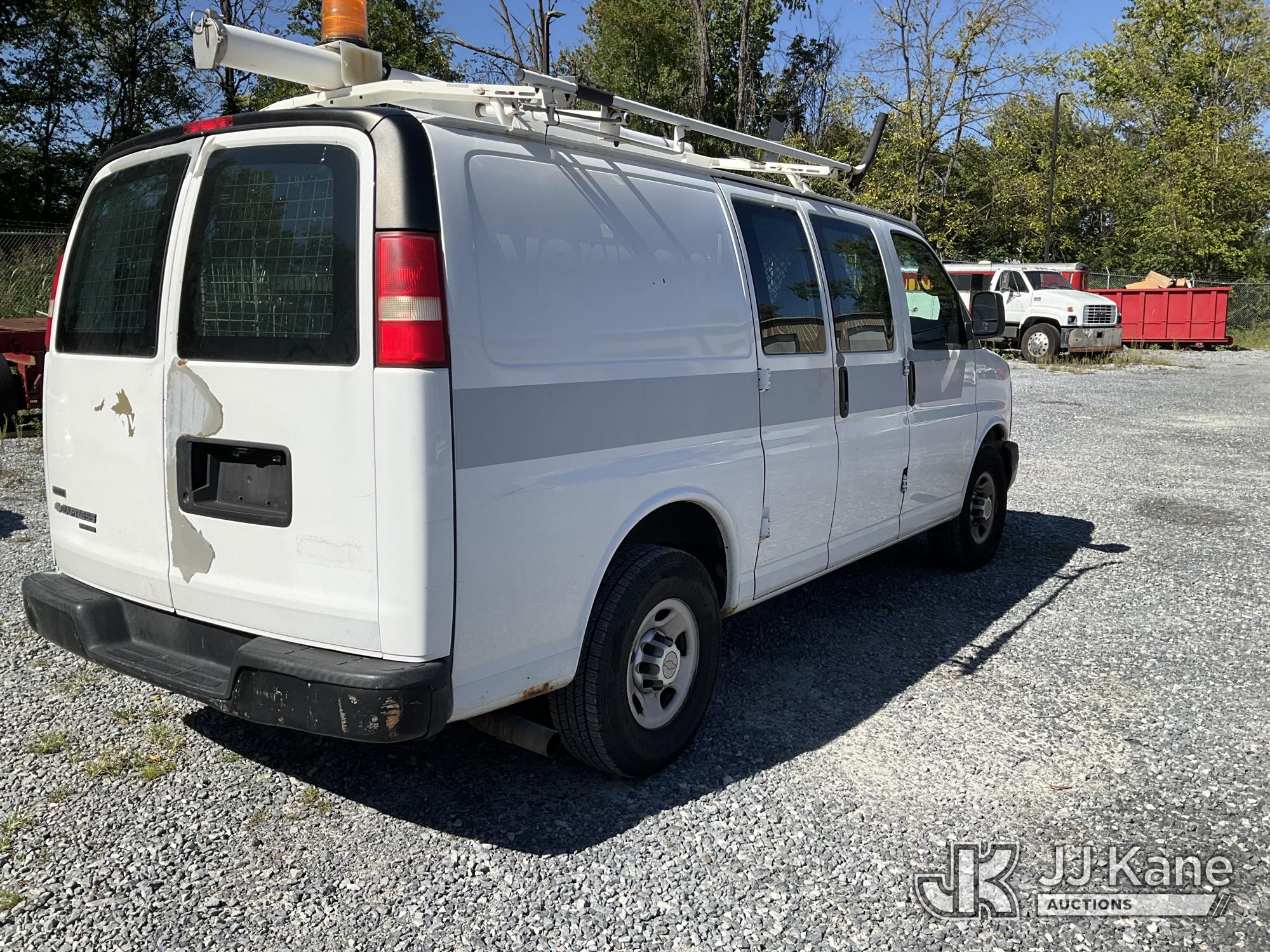 2011 Chevrolet Express G2500