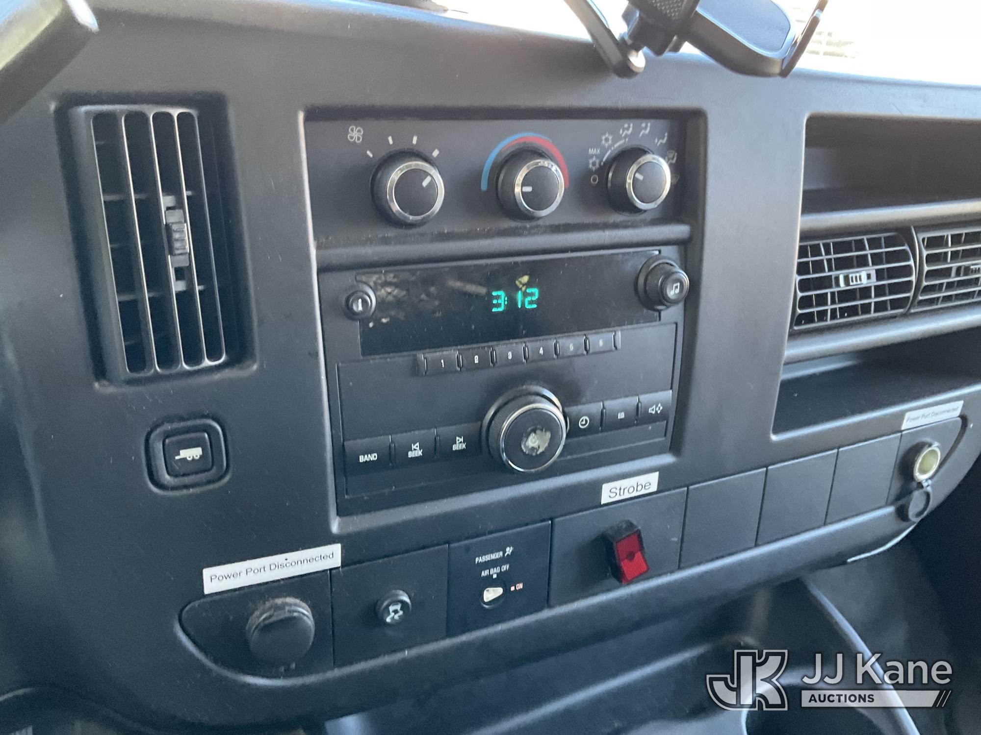 2011 Chevrolet Express G2500