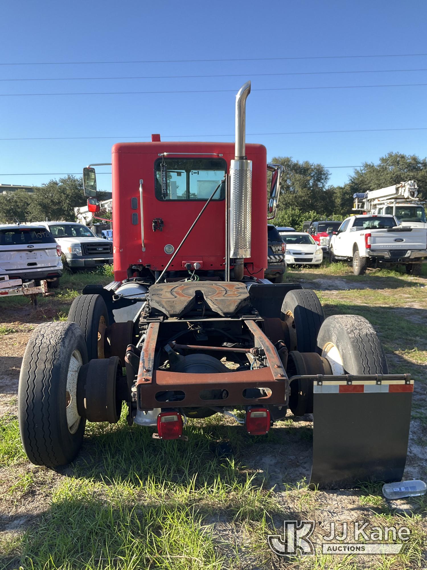 2005 Freightliner COLUMBIA 120