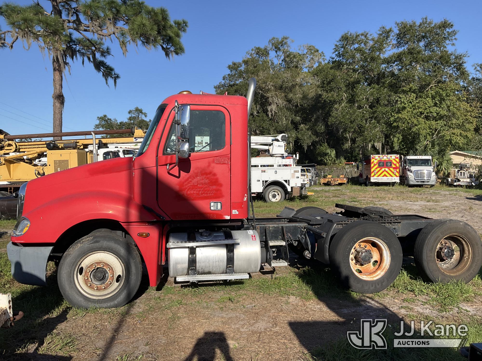 2005 Freightliner COLUMBIA 120